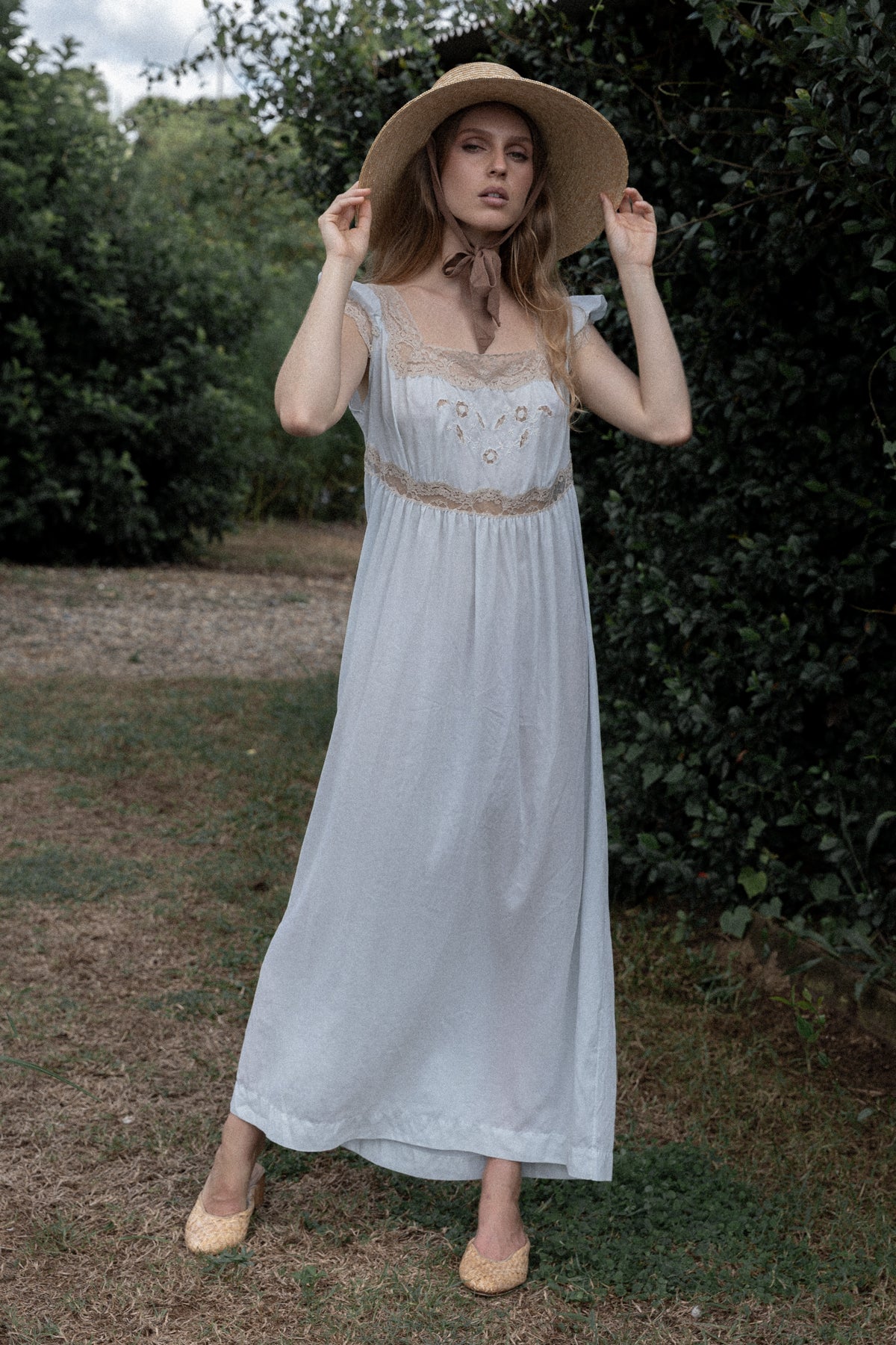 VINTAGE 1940'S Ecru Lace Trimmed Powder Blue Nightgown Slip Dress M/L