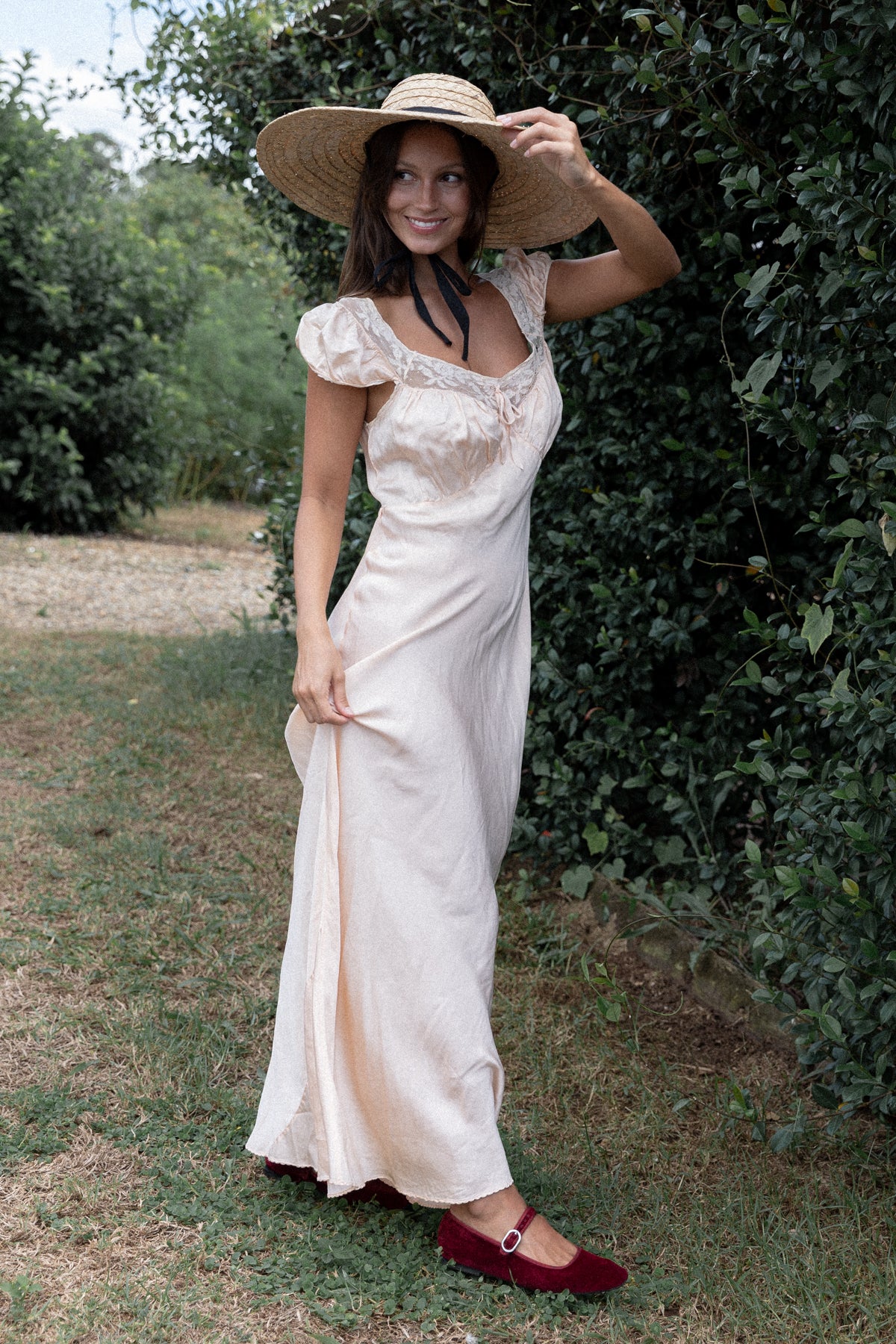 VINTAGE 1930's Peach Silk Cap Sleeve Maxi Nightgown Dress S/M