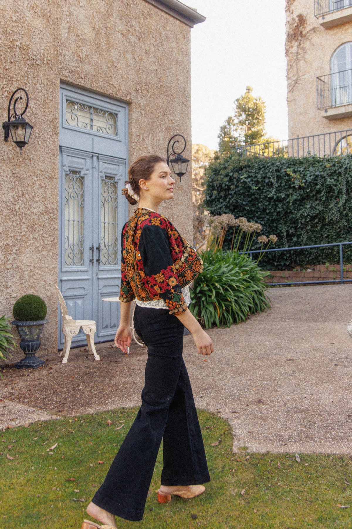 VINTAGE Cotton Embroidered Kuchi Jacket With Coin Embellishments S/M