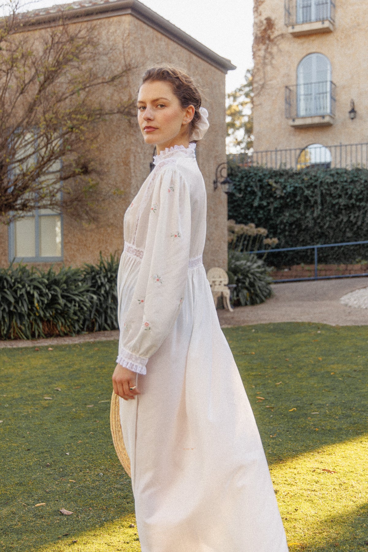 VINTAGE 1940's White Button Down Satin Nightgown Maxi Dress/Robe With Flower Embroidery S/M