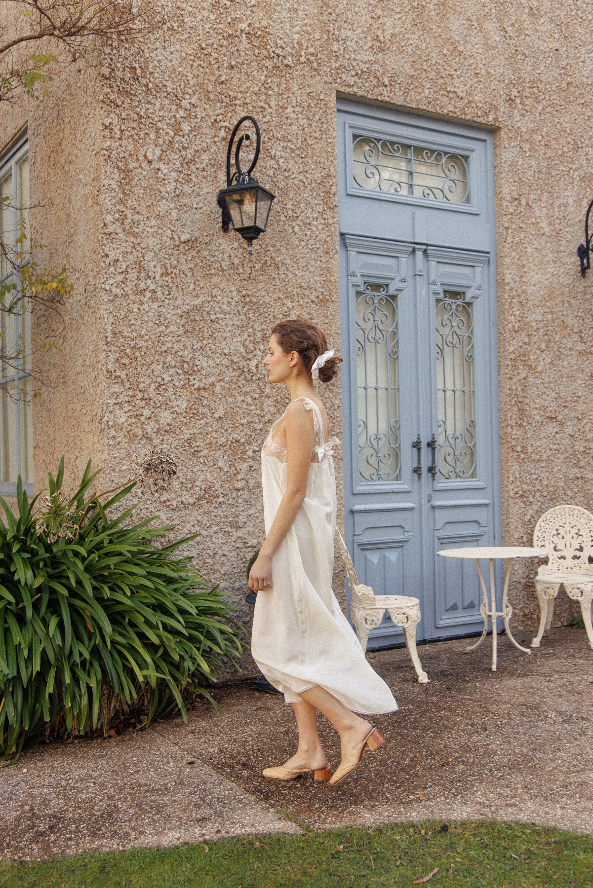 VINTAGE Ivory Silk Nightgown Dress With Bow Detail S/M