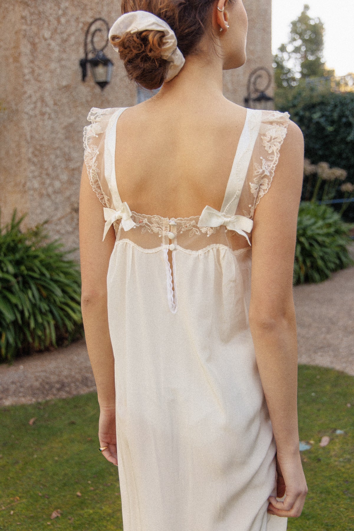 VINTAGE Ivory Silk Nightgown Dress With Bow Detail S/M