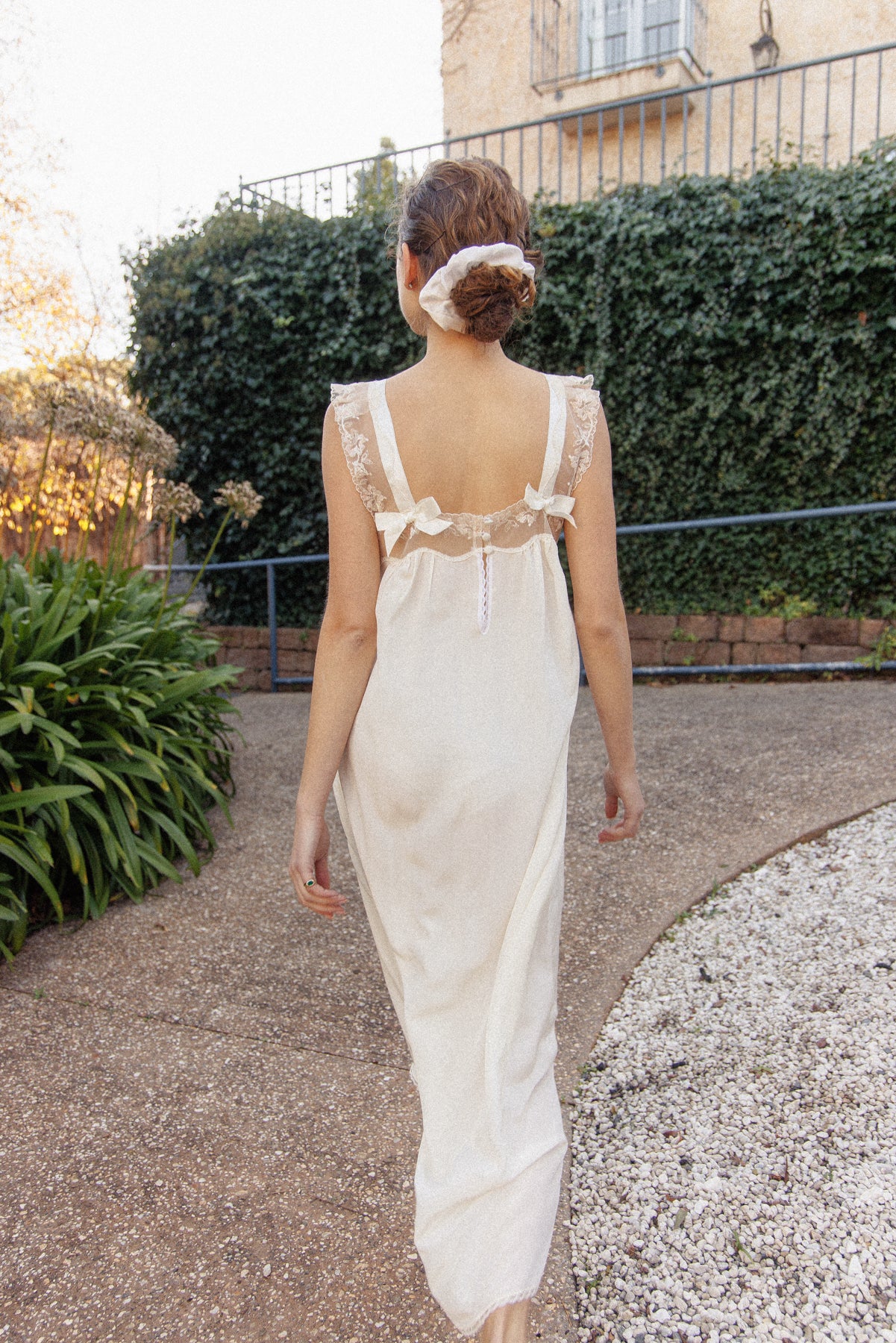 VINTAGE Ivory Silk Nightgown Dress With Bow Detail S/M