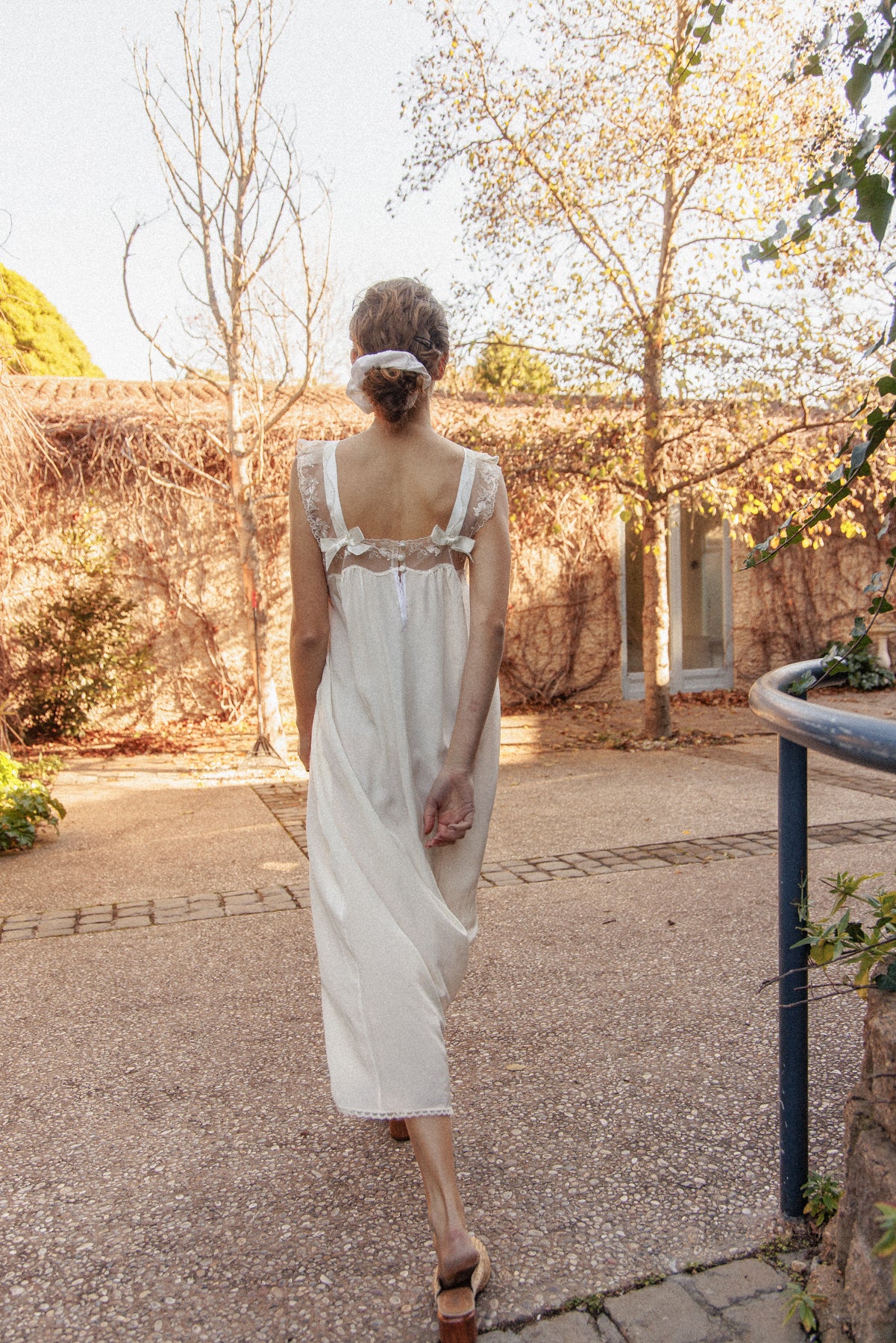 VINTAGE Ivory Silk Nightgown Dress With Bow Detail S/M