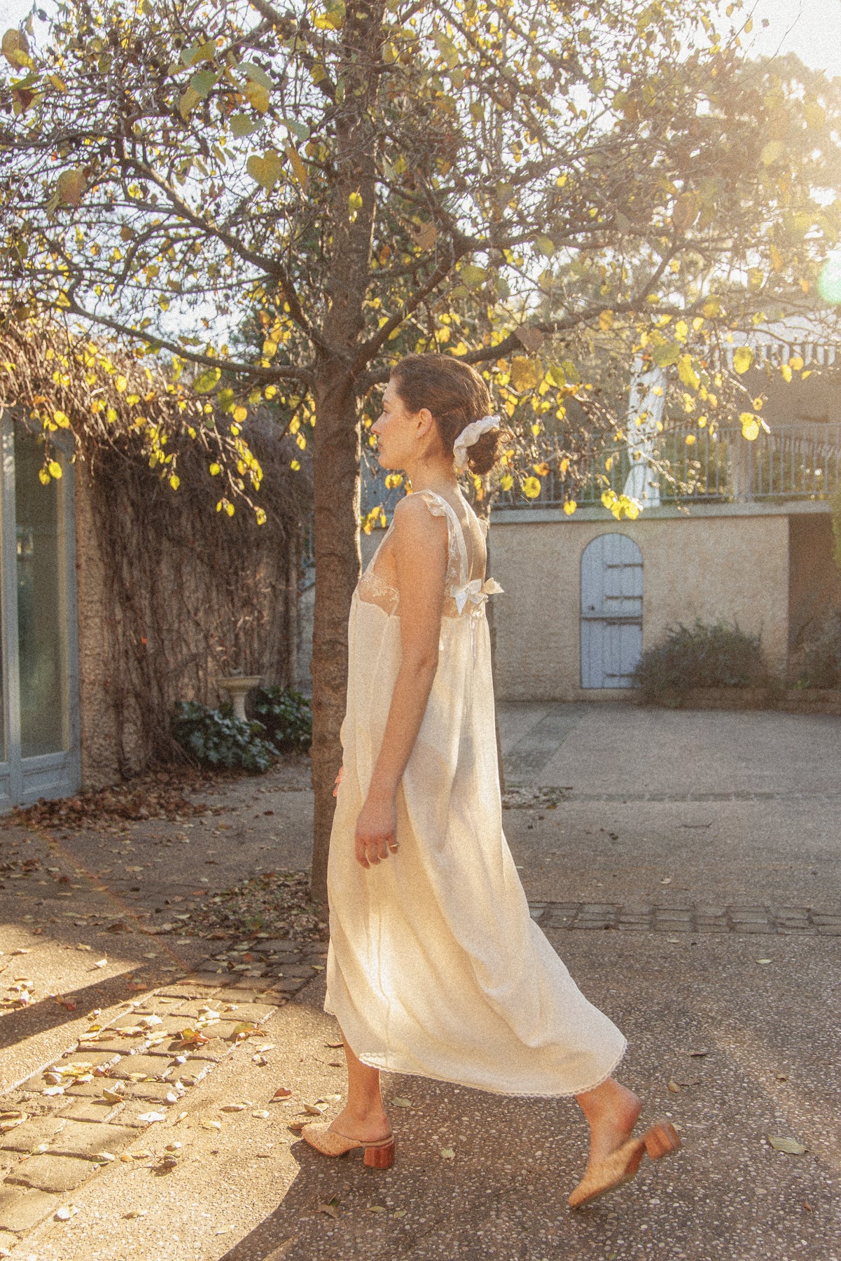 VINTAGE Ivory Silk Nightgown Dress With Bow Detail S/M