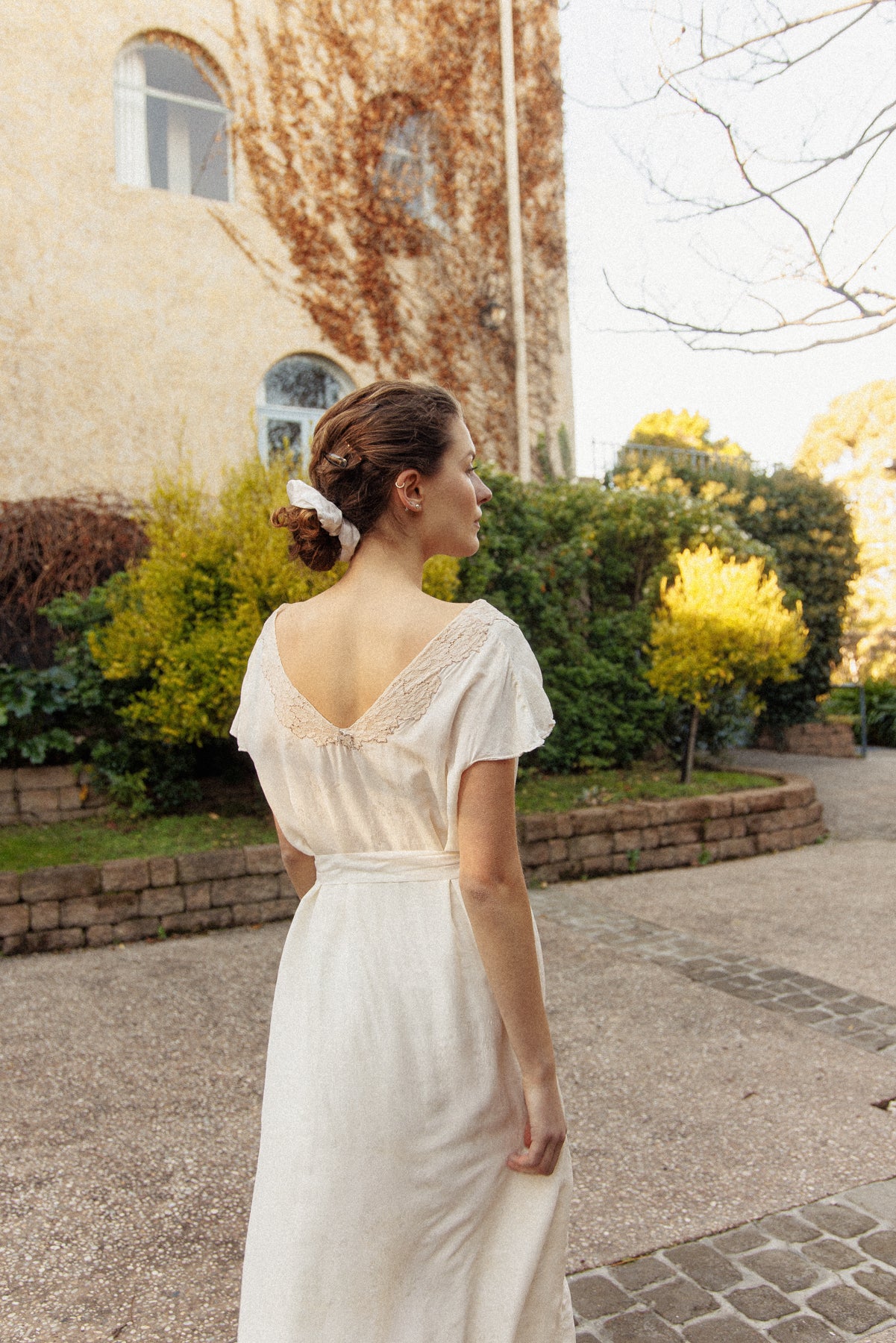 VINTAGE 1930's Ivory Silk Brocade Nightgown Dress M/L