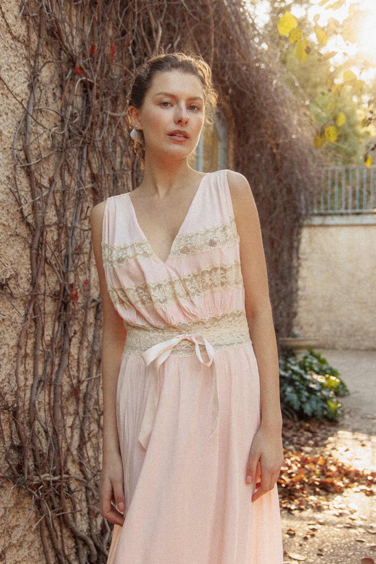 VINTAGE 1930's Pink With Bow Detail And Lace Panel Nightgown Maxi Dress M/L