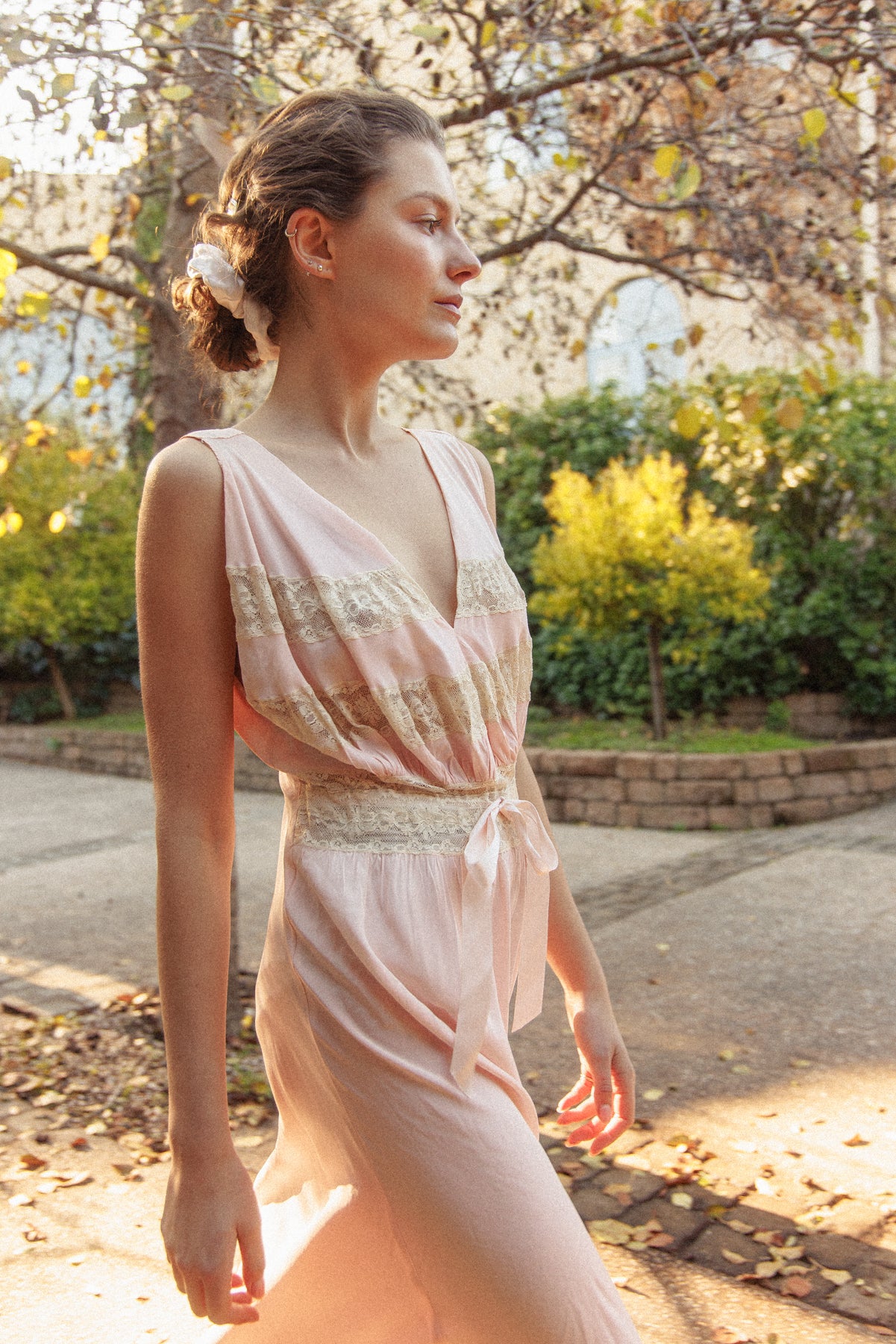 VINTAGE 1930's Pink With Bow Detail And Lace Panel Nightgown Maxi Dress M/L