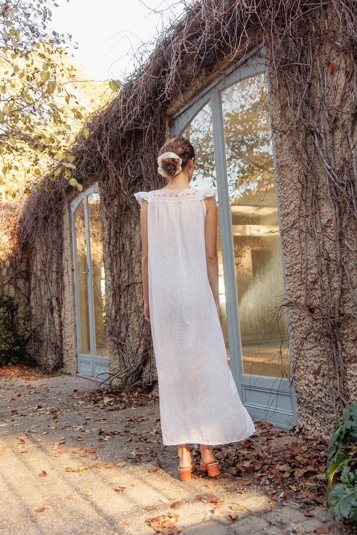 VINTAGE 1960's White Broderie Anglainse Maxi Dress With Floral Embroidery S/M