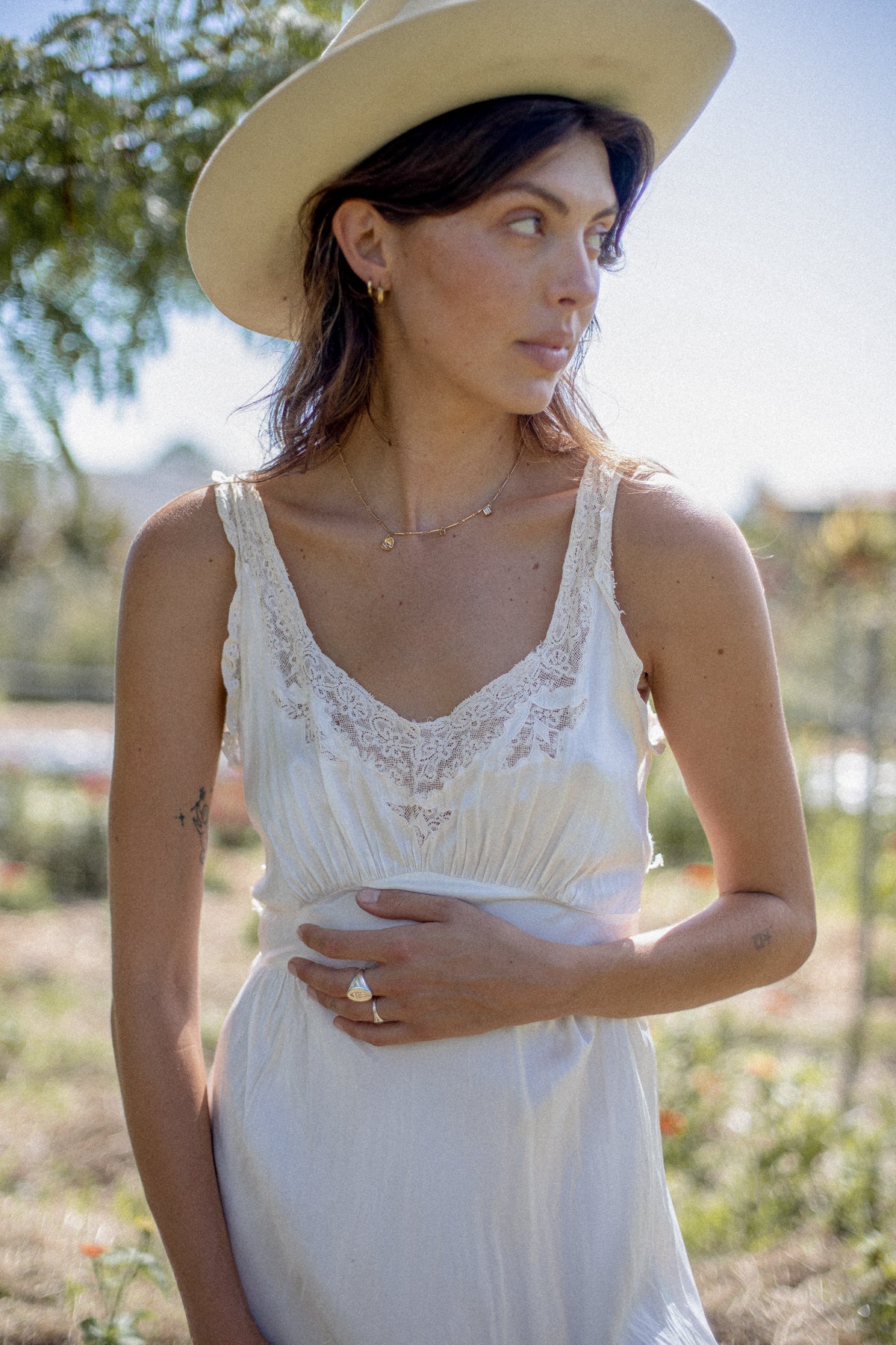 VINTAGE 1930's Ivory Lace Trimmed Bias Cut Maxi Nightgown Dress M