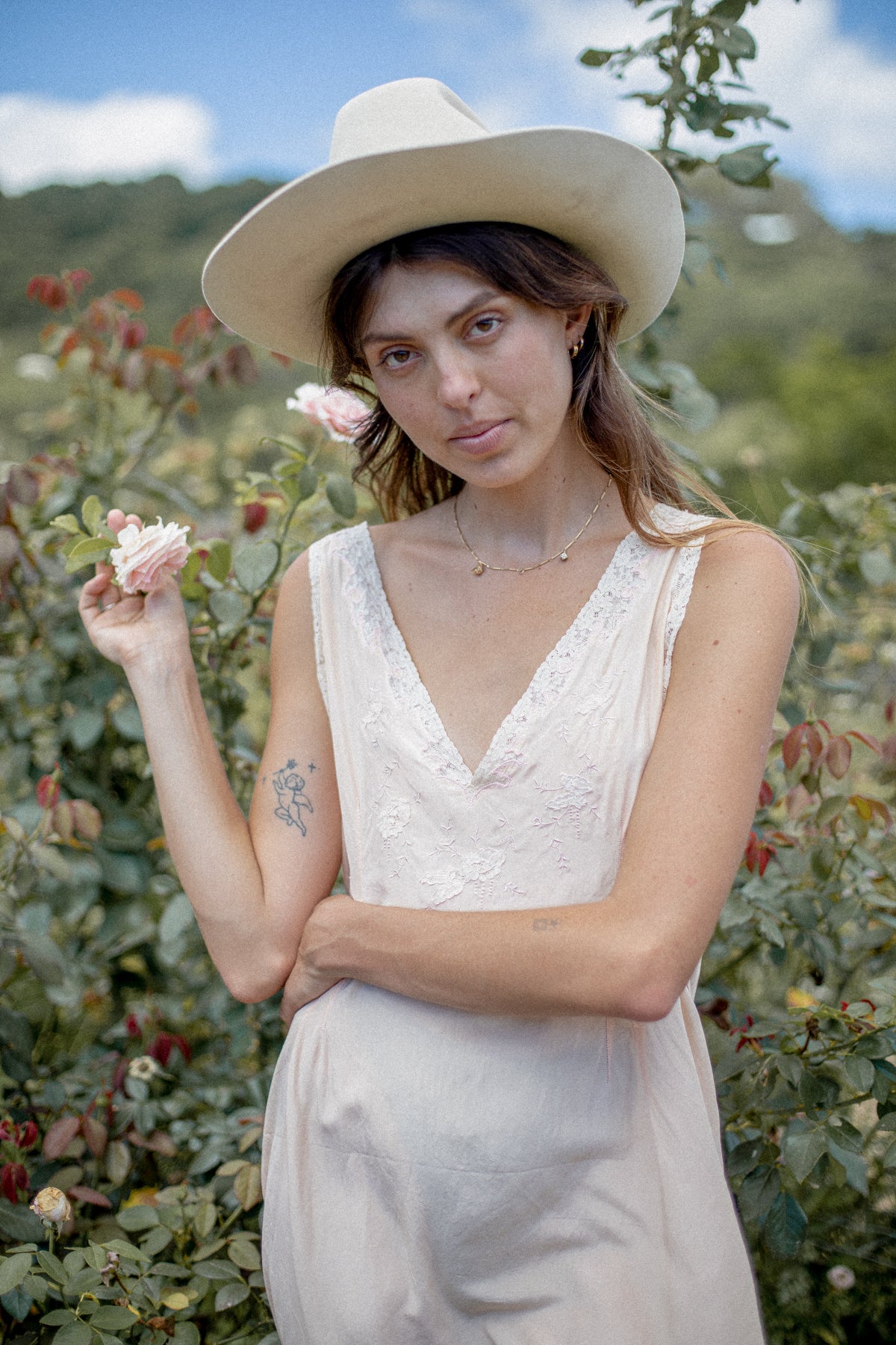 VINTAGE 1920's Peachy Pink Silk Embroidered Nightgown Dress M/L