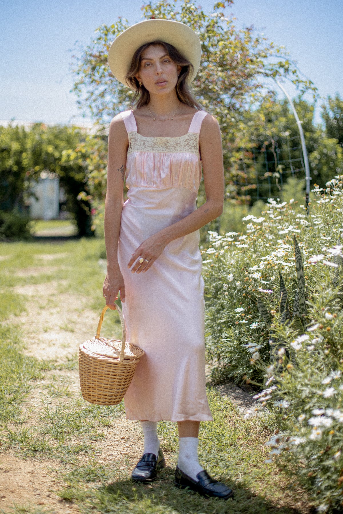 VINTAGE 1930's Pink Satin Lace Trimmed Nightgown Dress S/M