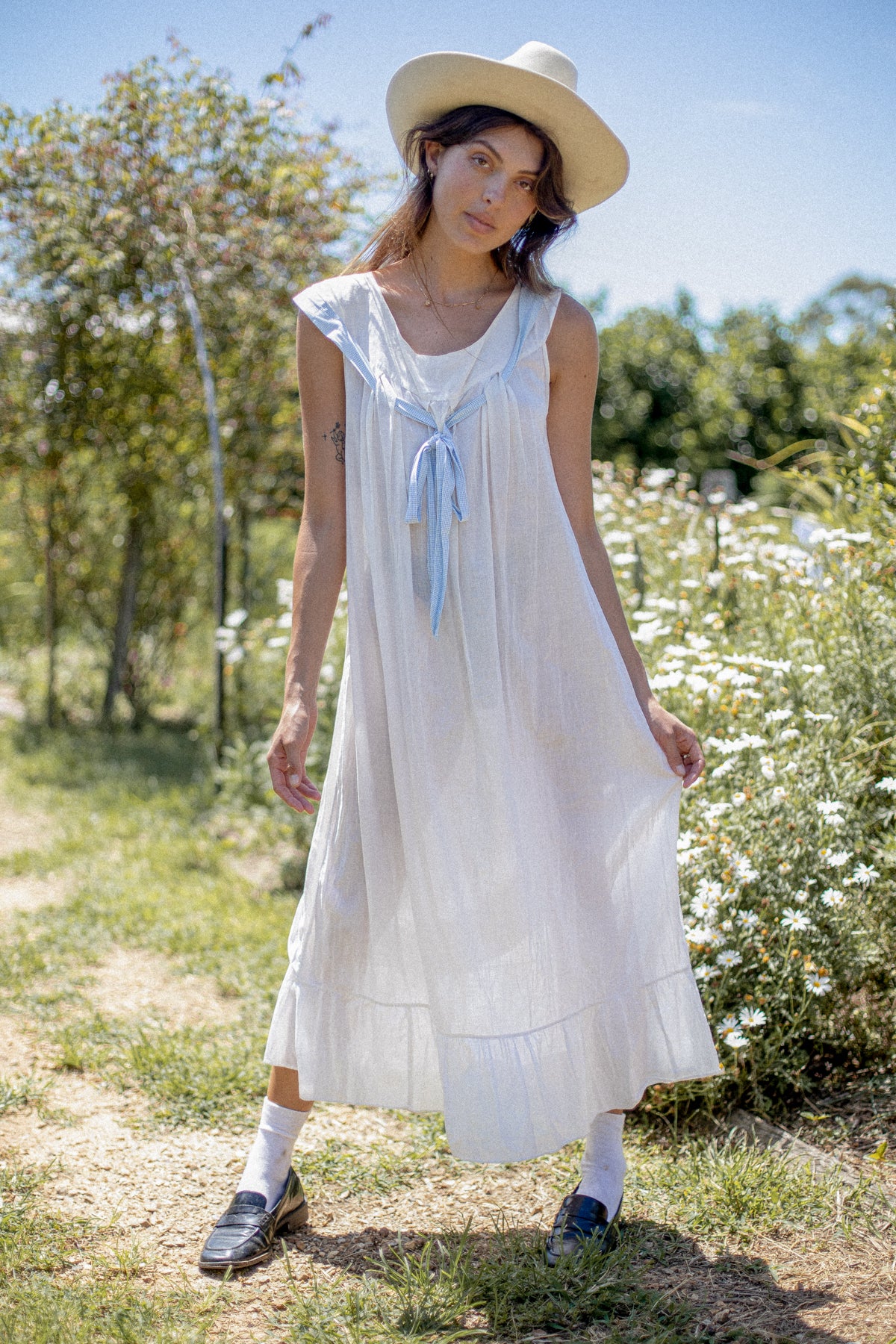 VINTAGE 1900's Edwardian White Cotton Nightgown With Blue Bow Size S/M/L