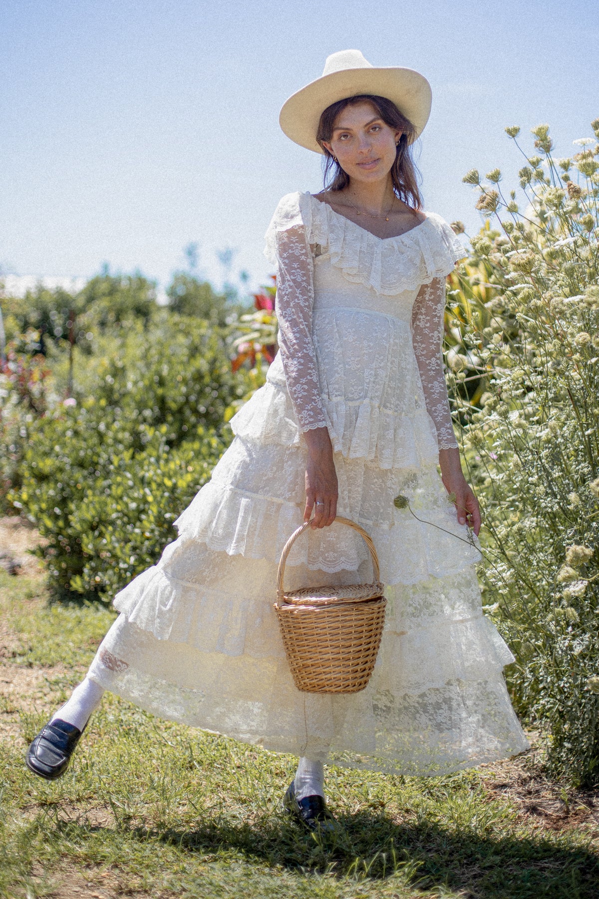 VINTAGE 1970's Tiered Lace Maxi Wedding Dress S