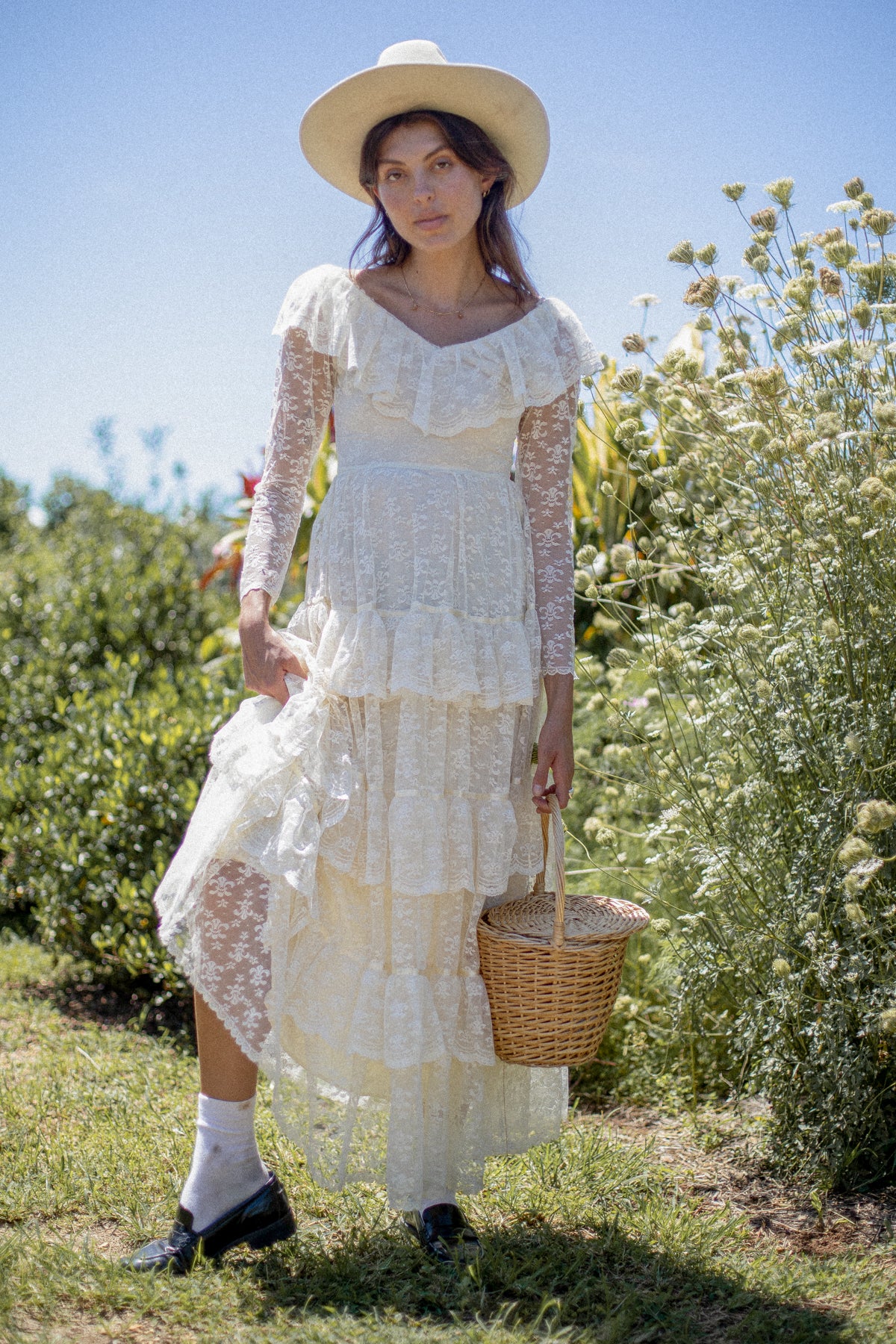 VINTAGE 1970's Tiered Lace Maxi Wedding Dress S