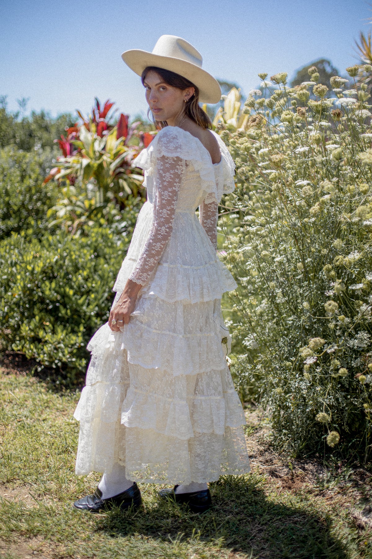 VINTAGE 1970's Tiered Lace Maxi Wedding Dress S