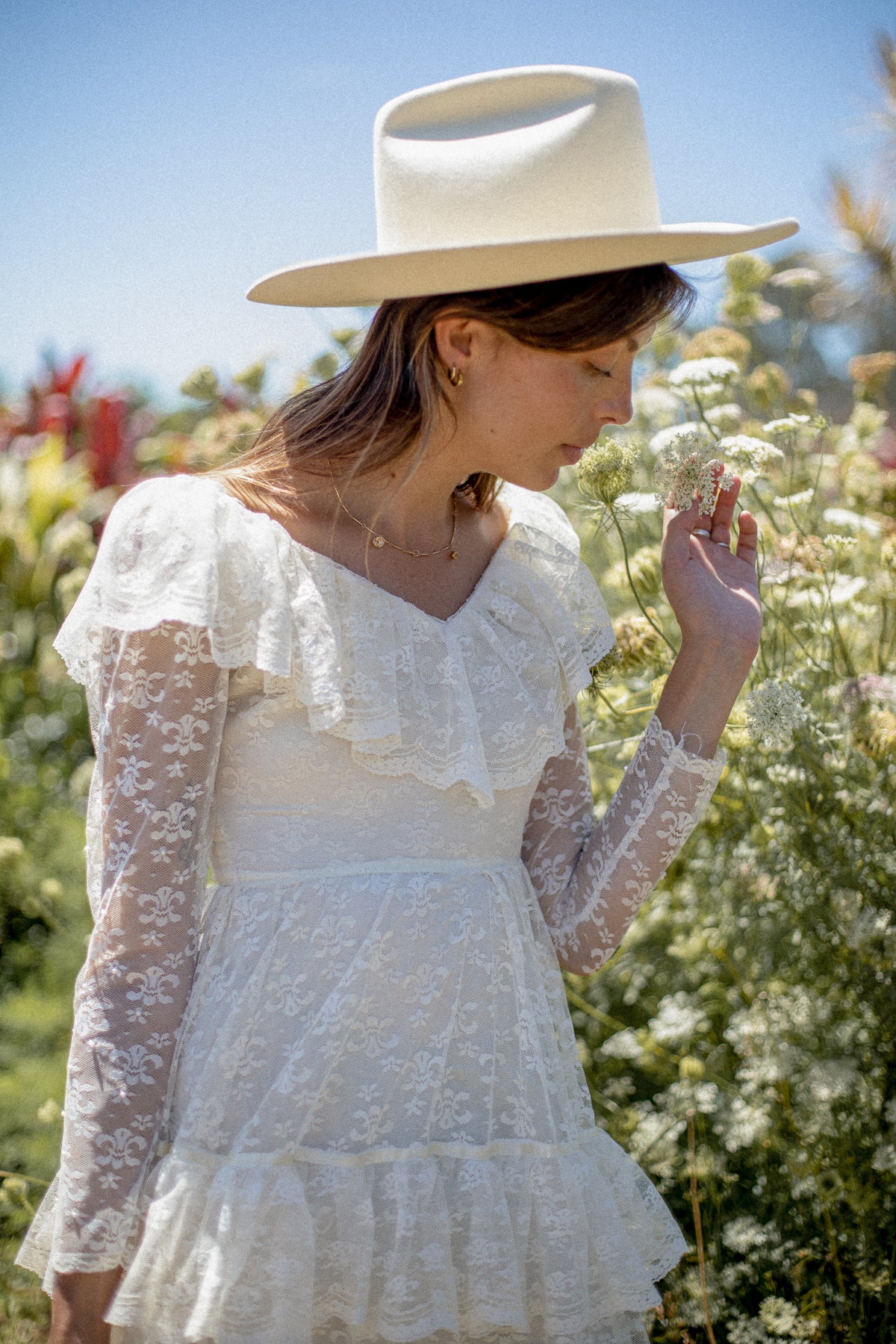 VINTAGE 1970's Tiered Lace Maxi Wedding Dress S