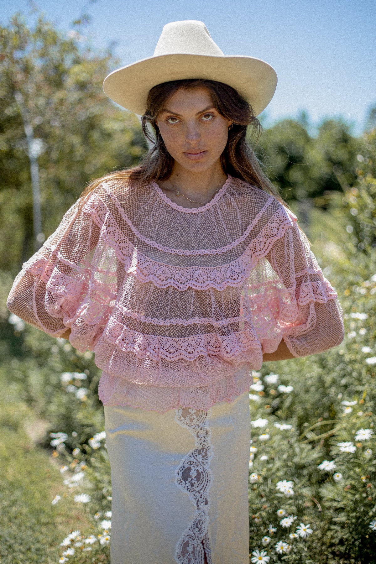 VINTAGE 1970's Deadstock Pink Batwing Sleeve Netted Blouse Free Size