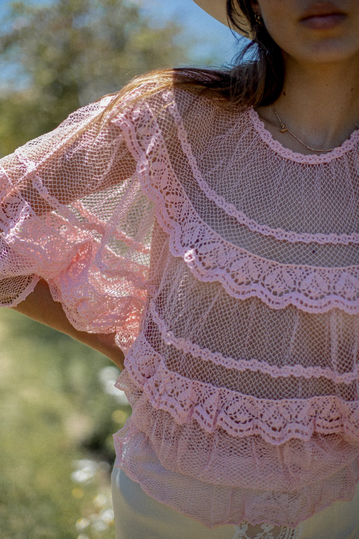 VINTAGE 1970's Deadstock Pink Batwing Sleeve Netted Blouse Free Size