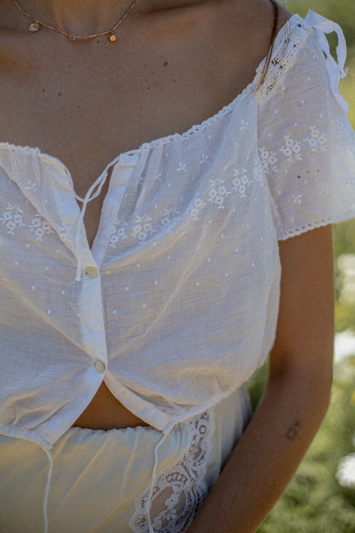 VINTAGE 1900's Edwardian White Cotton Embroidered Cami S/M