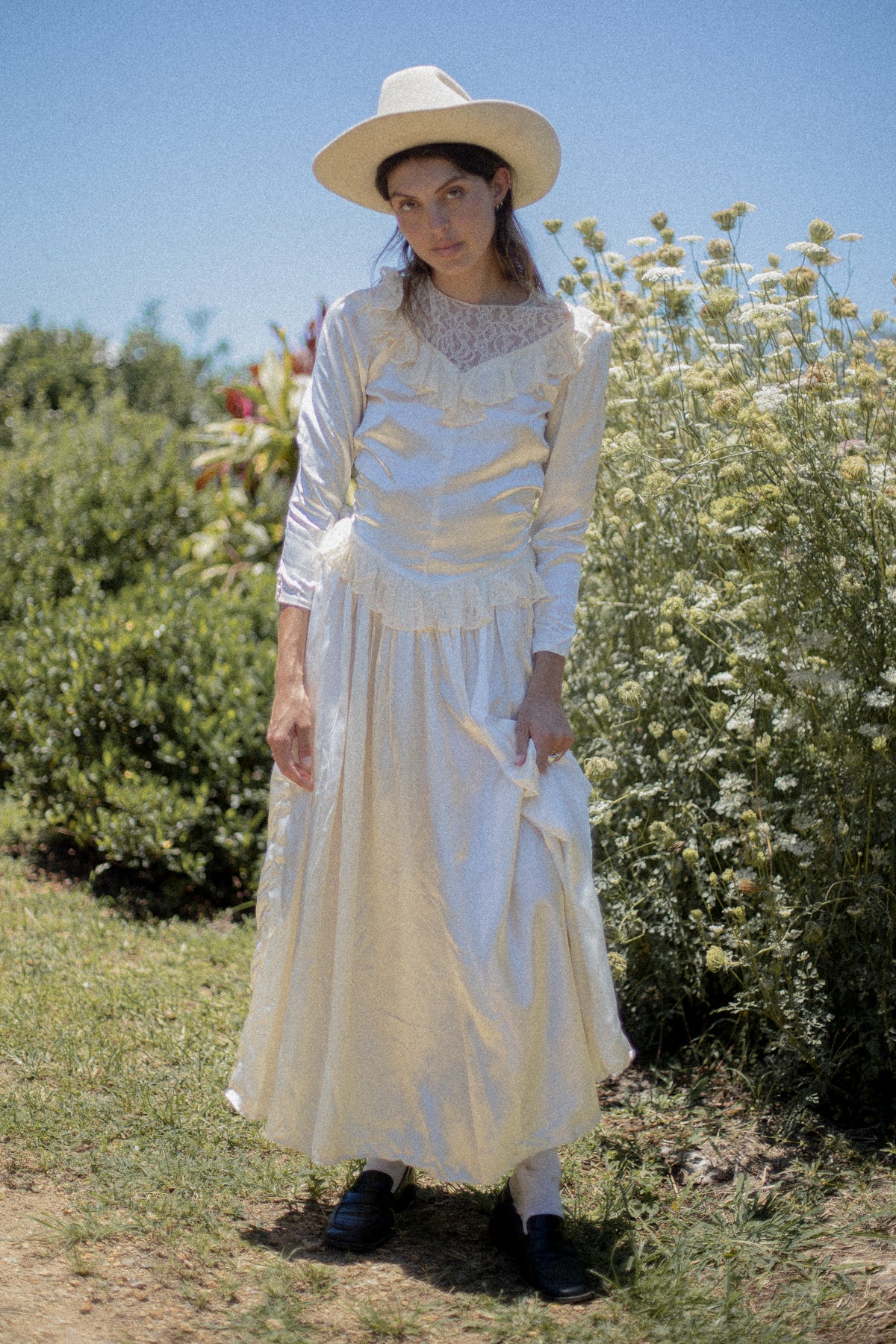 VINTAGE 1940's Ivory Satin Circle Skirt Wedding Dress S