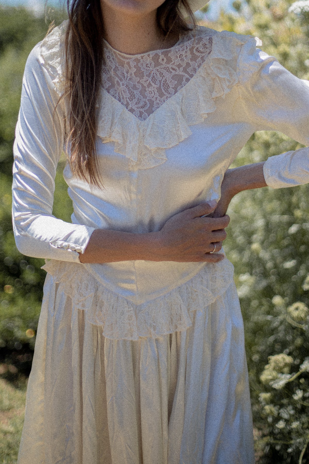 VINTAGE 1940's Ivory Satin Circle Skirt Wedding Dress S