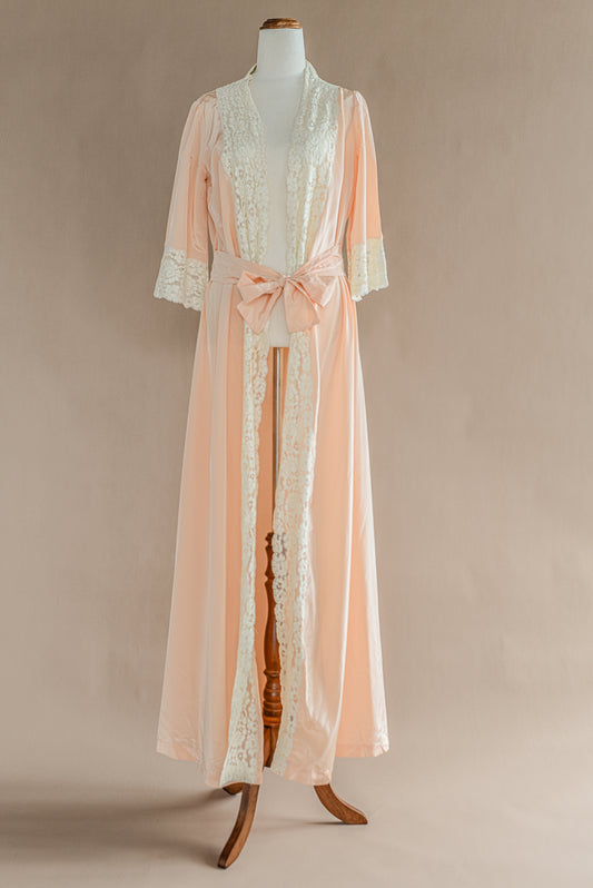 VINTAGE 1940's Peach Pink Lace Trimmed Peignoir Robe S/M