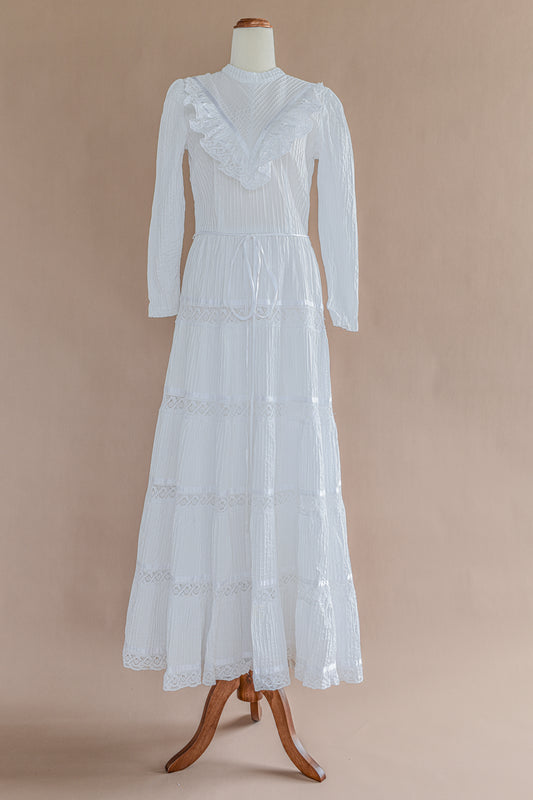 VINTAGE 1960's White Pintuck Cotton High Neck Mexican Wedding Dress S