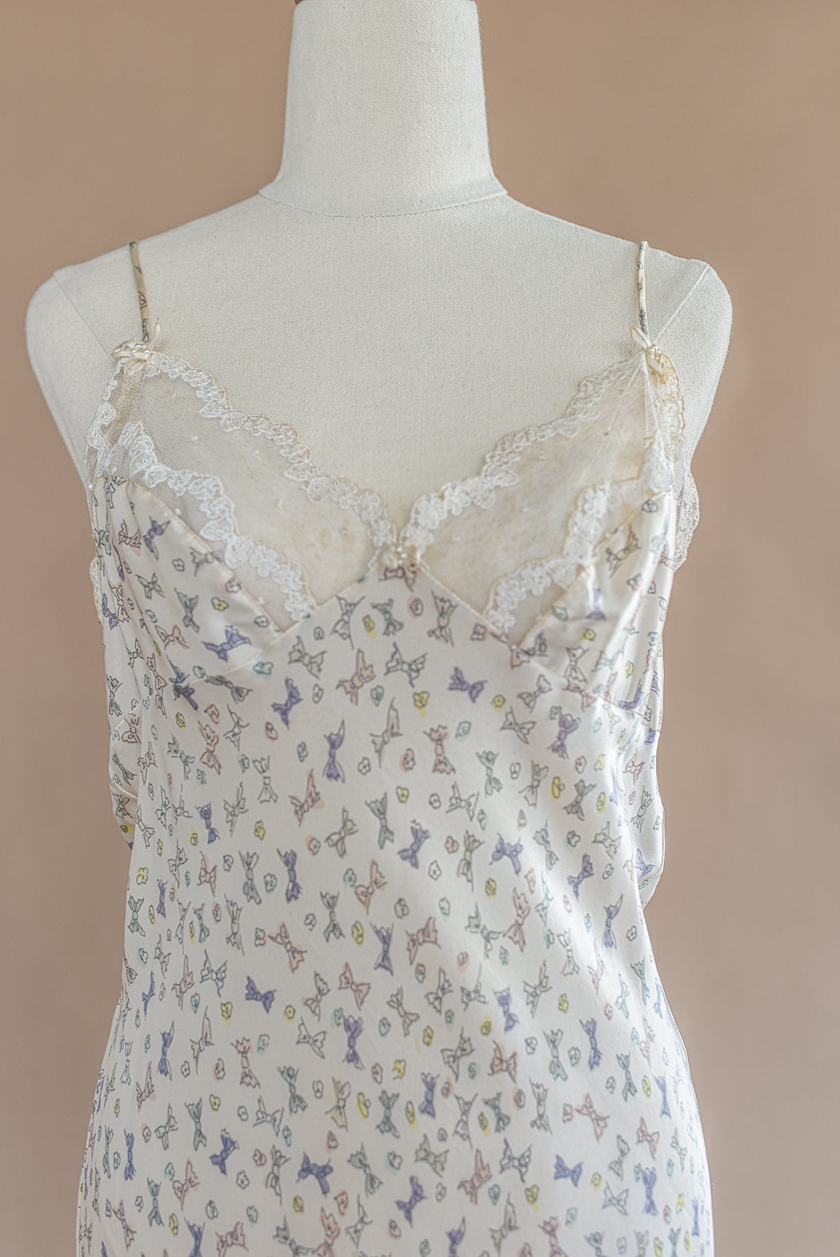 VINTAGE 100% Silk Bow Print Maxi Nightgown Dress S/M/L