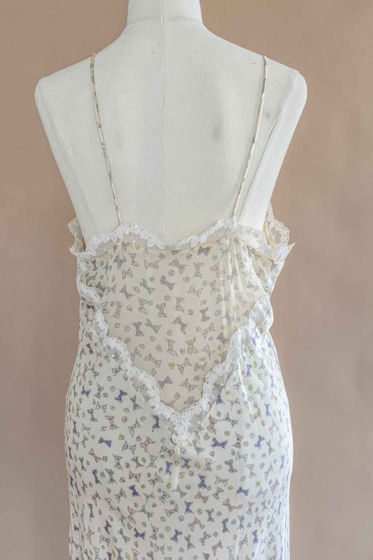 VINTAGE 100% Silk Bow Print Maxi Nightgown Dress S/M/L