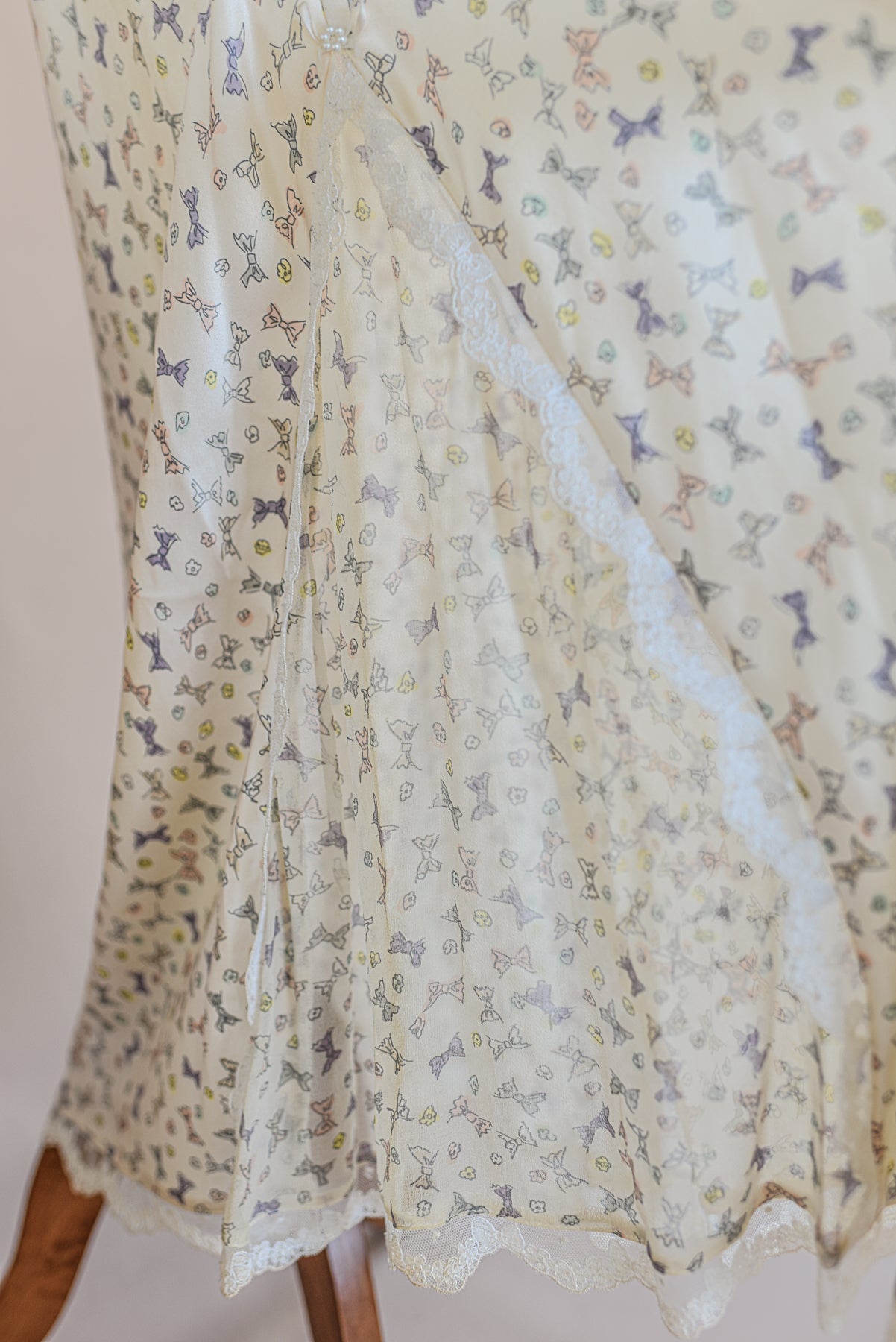 VINTAGE 100% Silk Bow Print Maxi Nightgown Dress S/M/L