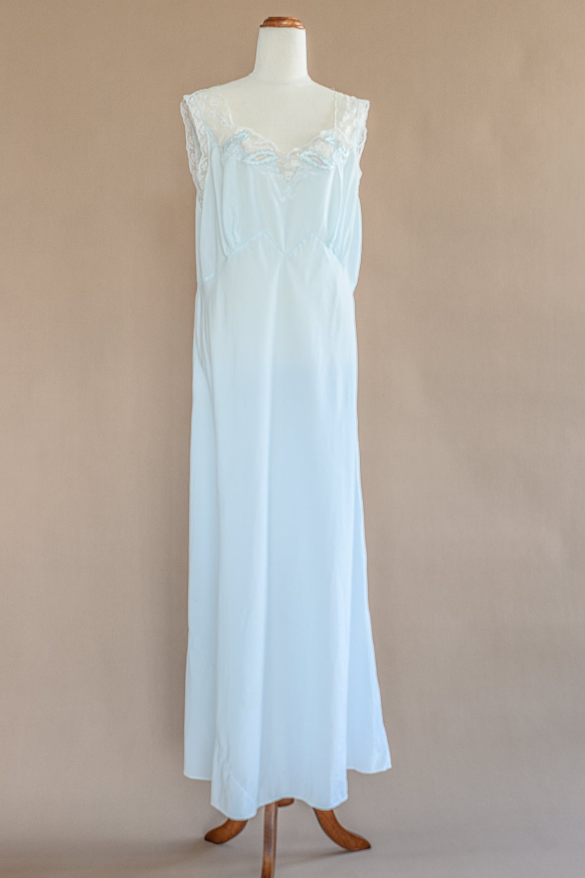 VINTAGE 1940's Baby Blue Maxi Nightgown Dress L/XL