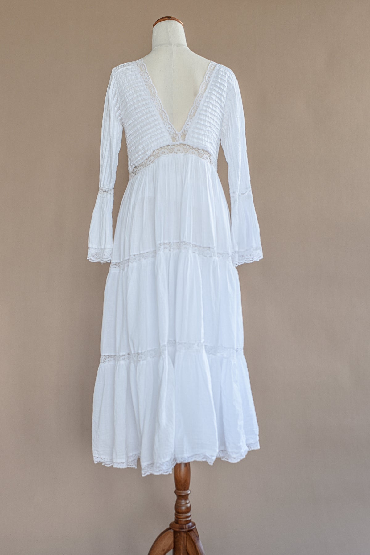 VINTAGE 1960's White Cotton Trumpet Sleeve Tiered Dress S/M