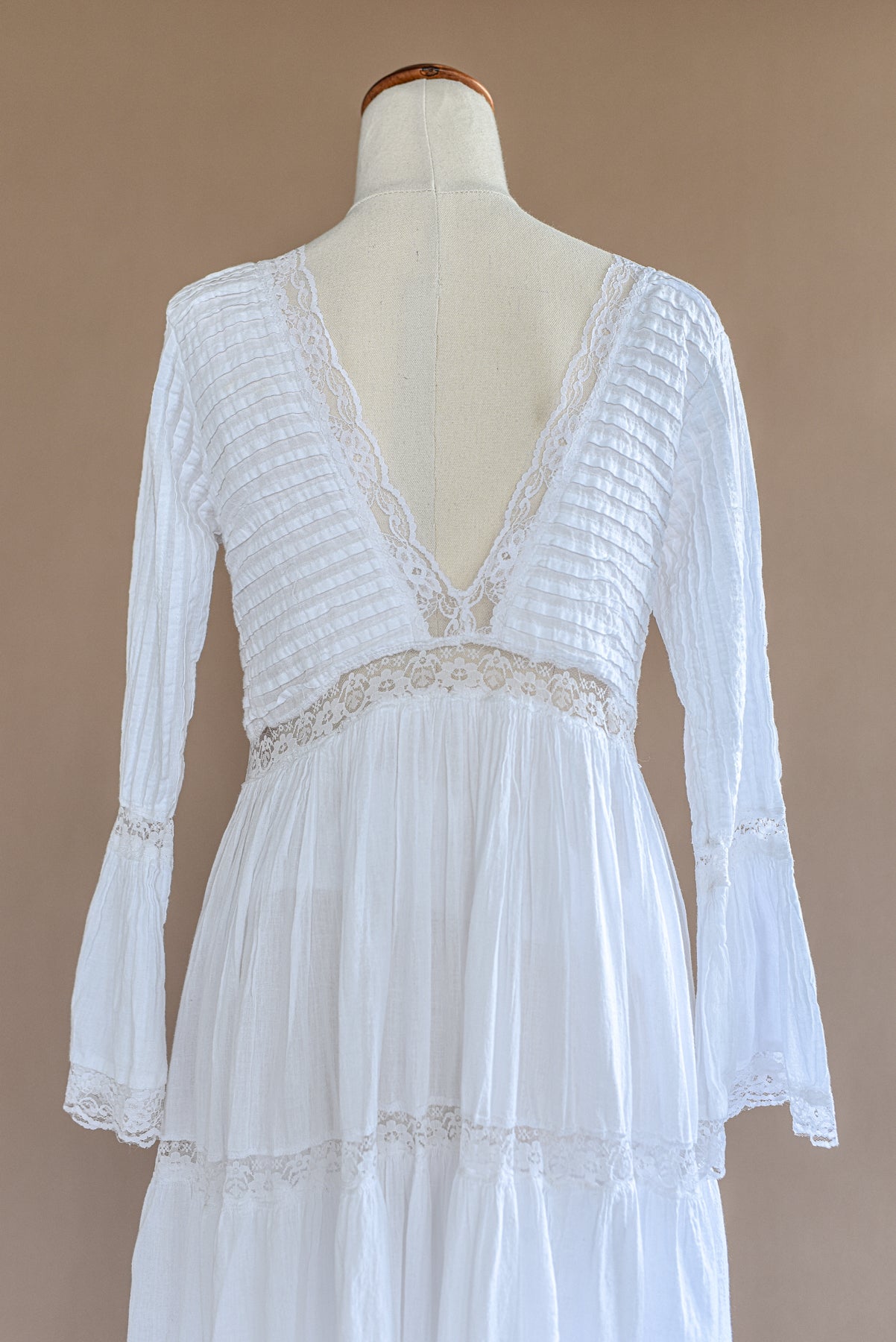 VINTAGE 1960's White Cotton Trumpet Sleeve Tiered Dress S/M