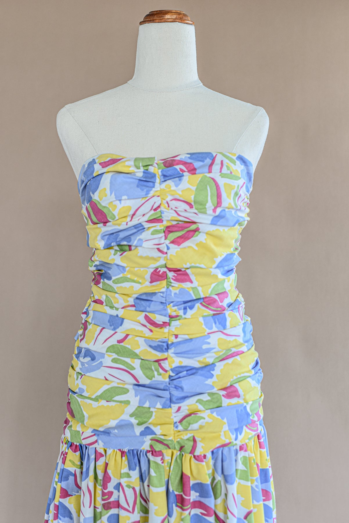 VINTAGE 1950's Yellow And Blue Printed Drop Waist Strapless Dress XS