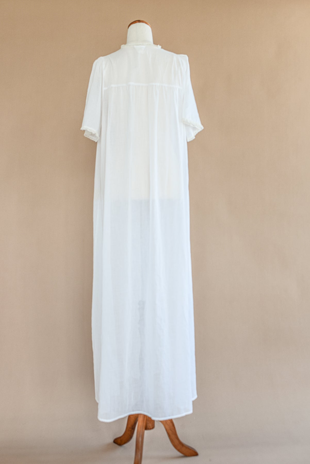VINTAGE Antique Flower Embroidered Cotton Voile Maxi Nightgown S/M/L