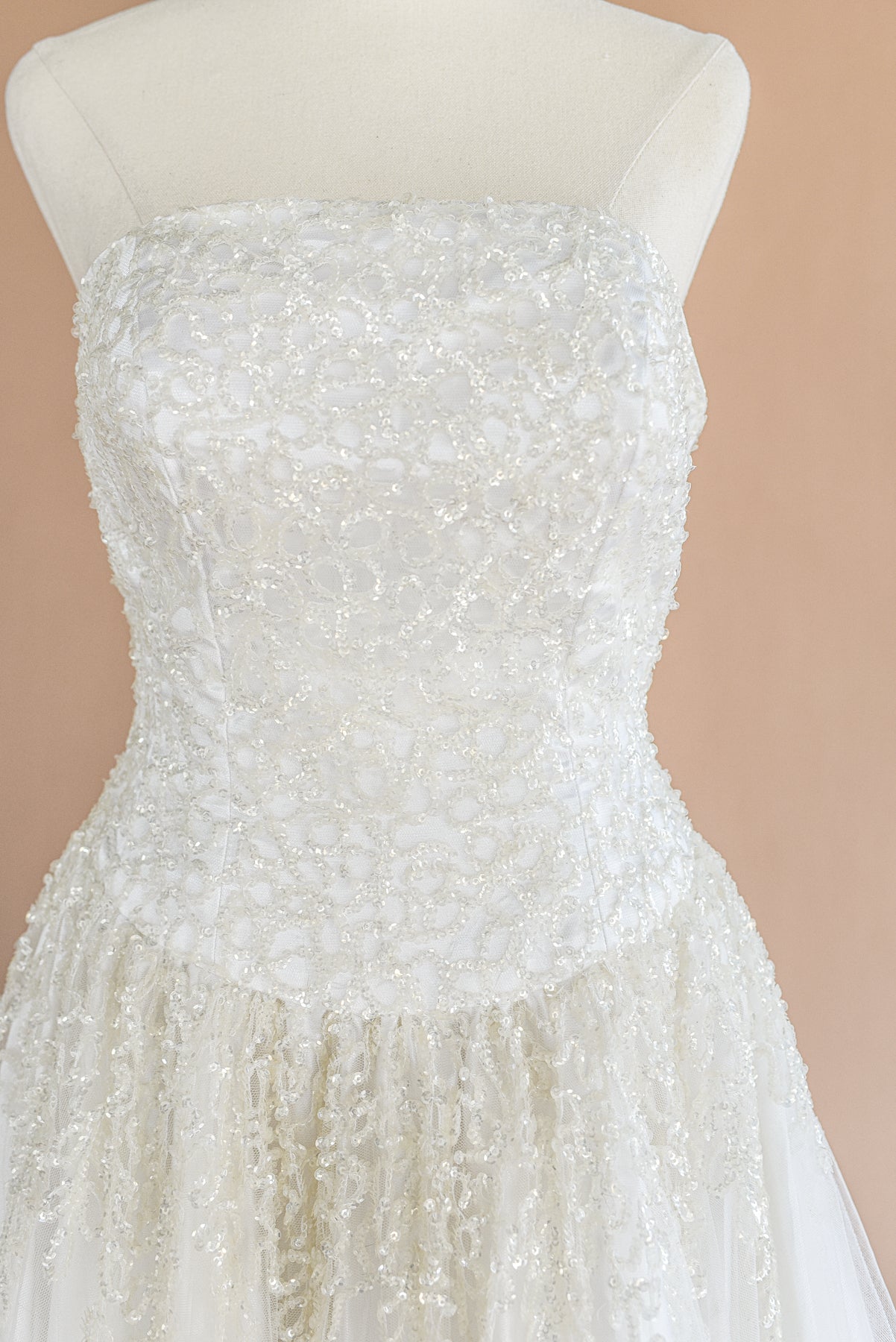 VINTAGE Beaded Netted Tulle Strapless Cupcake Wedding Dress S