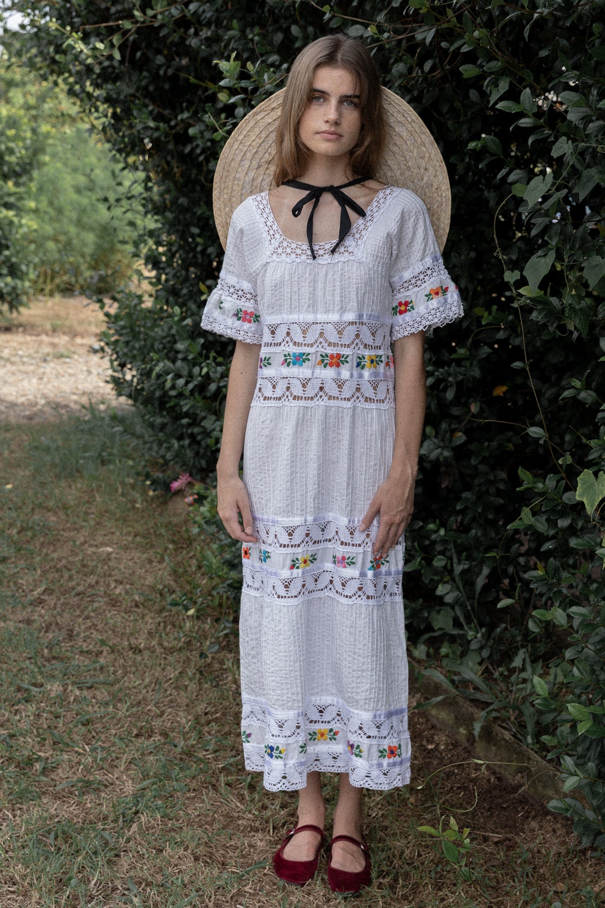 VINTAGE 1970's Cotton Embroidered Mexican Pintuck Dress S/M