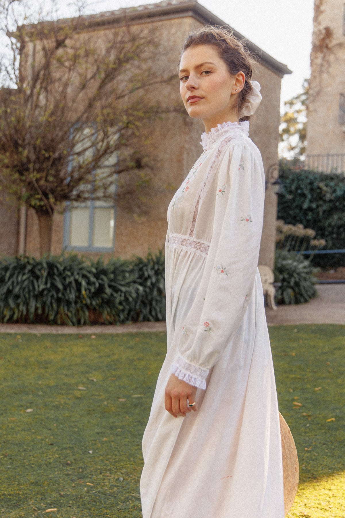 VINTAGE 1940's White Button Down Satin Nightgown Maxi Dress/Robe With Flower Embroidery S/M