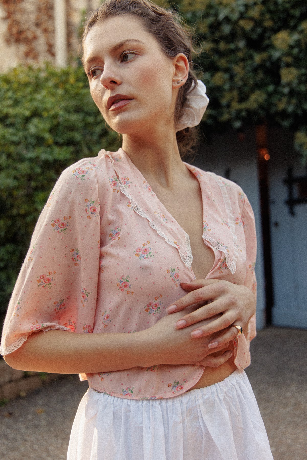 VINTAGE 1940's Floral Pink Bed Jacket S