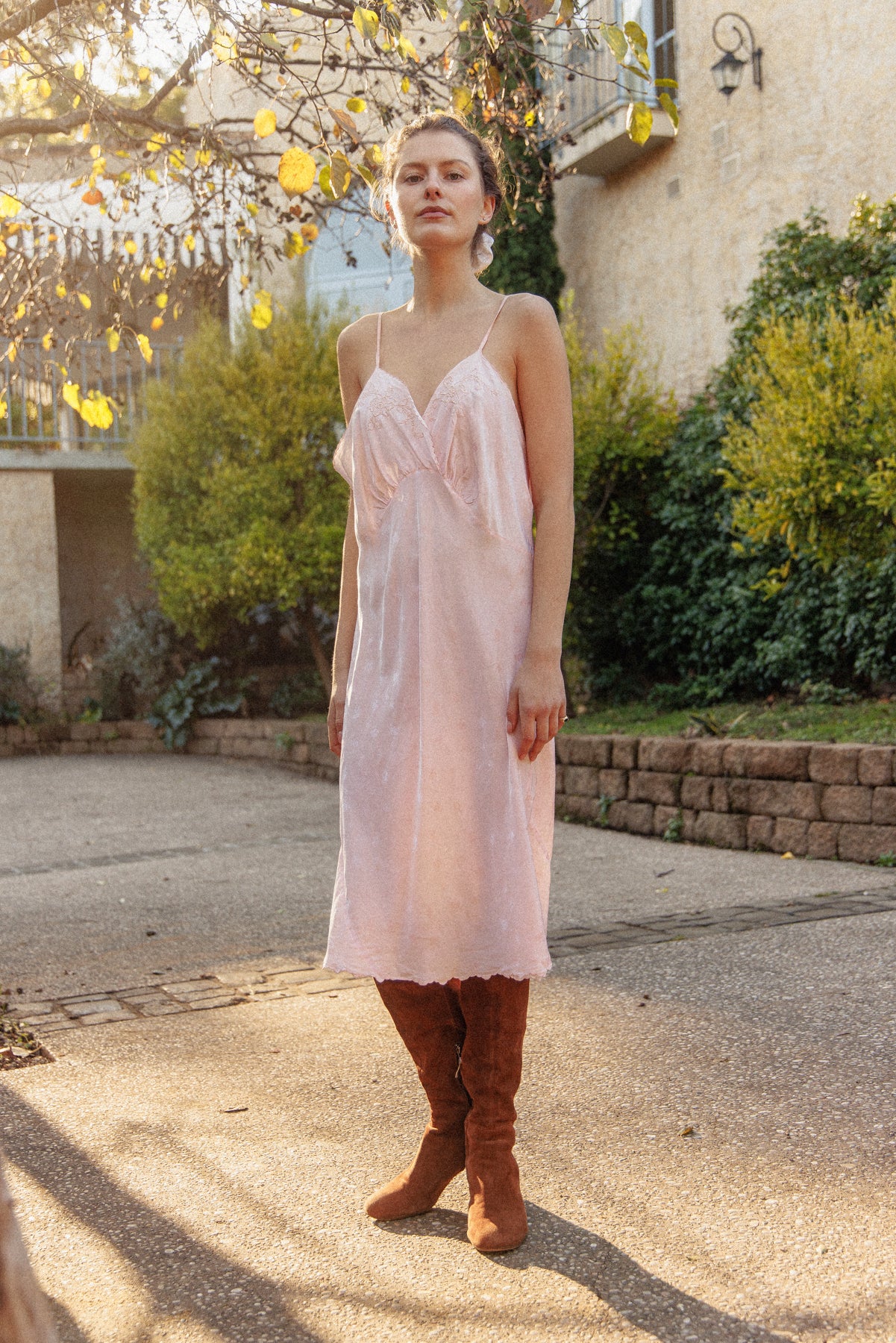 VINTAGE 1940's Pink Brocade Midi Nighgown Dress L