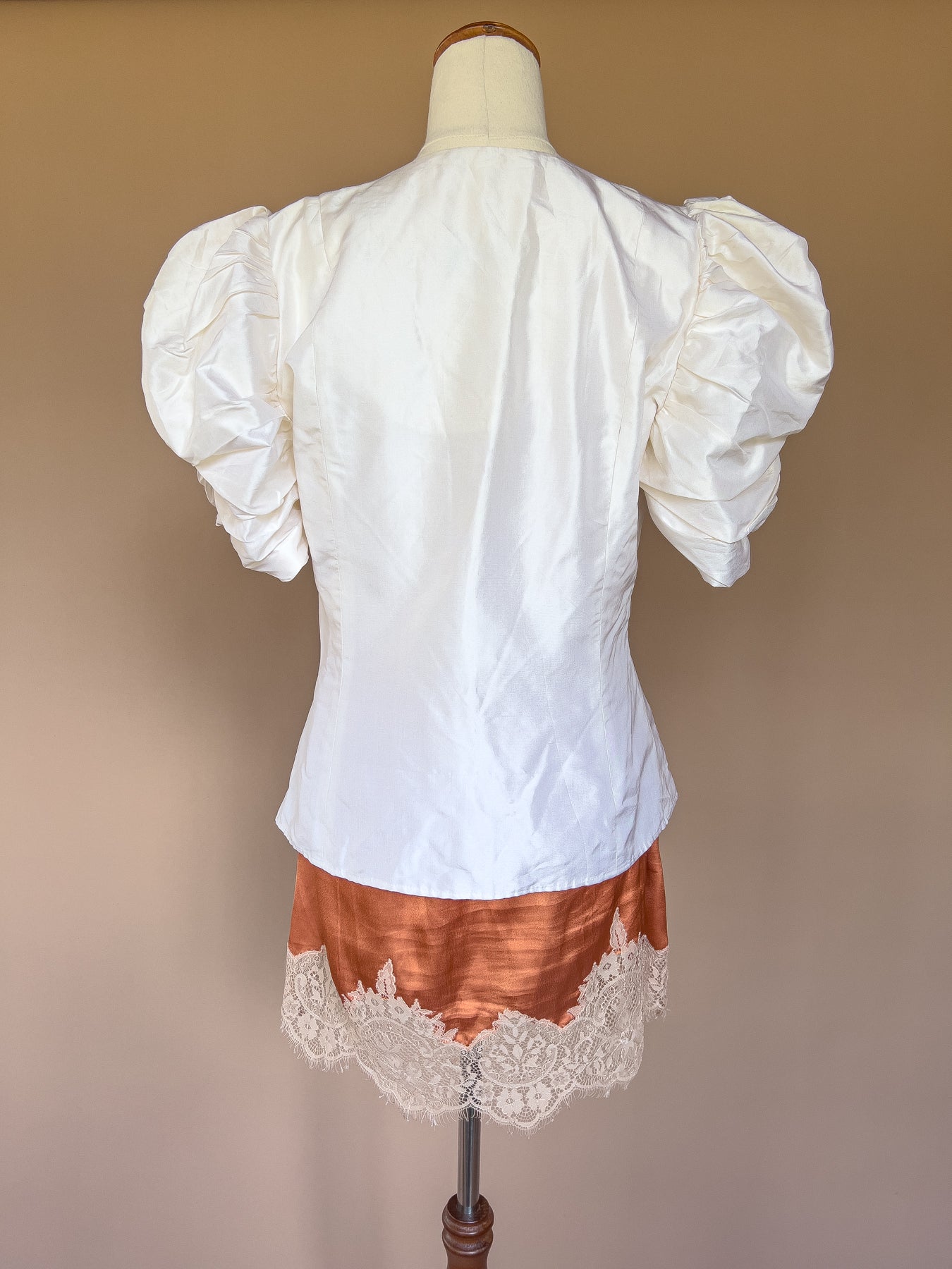 VINTAGE 100% Silk Pouf Sleeve Ivory Blouse S/M