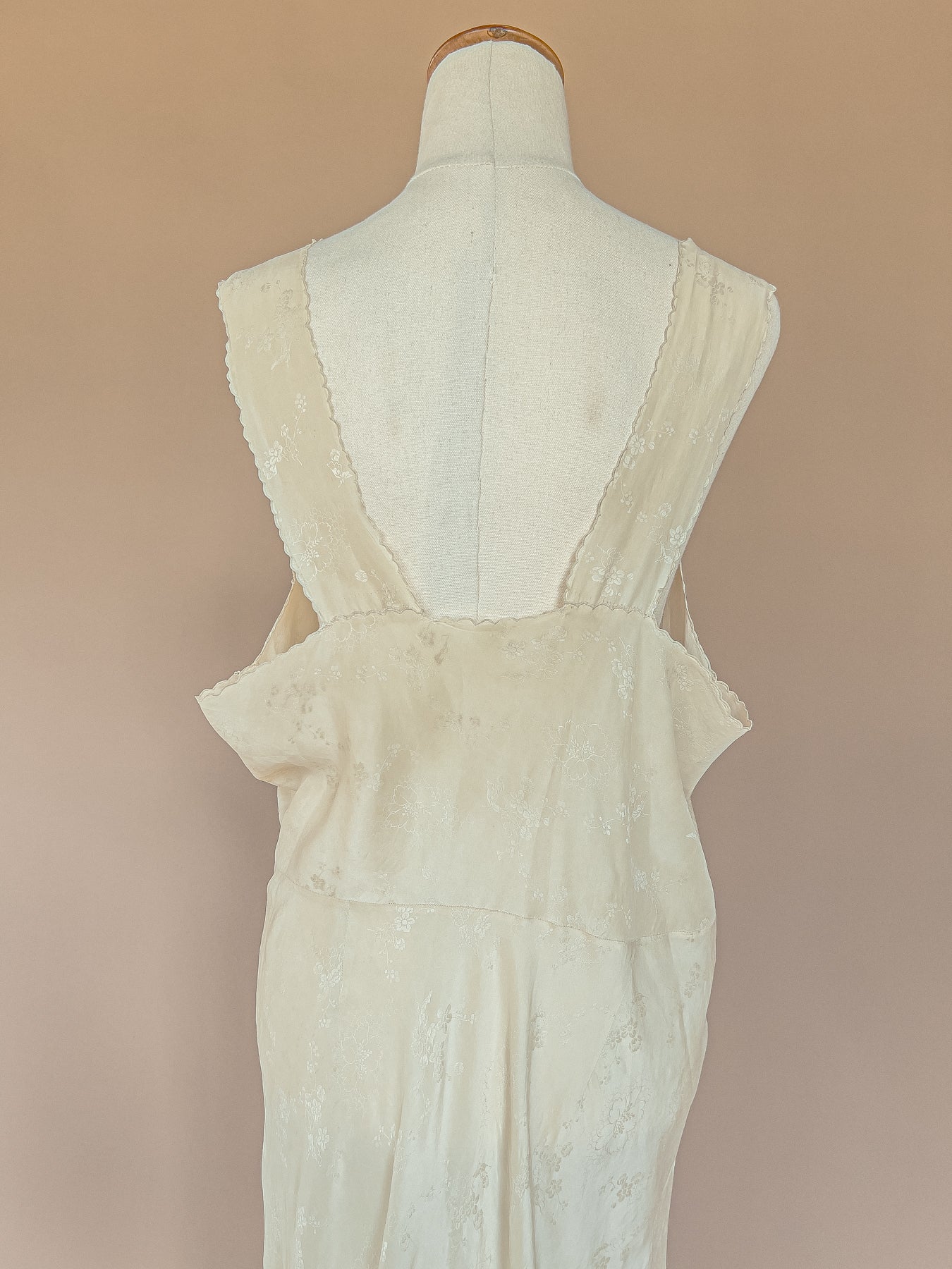 Vintage 1940's Ivory Brocade Silk Embroidered Nightgow Slip Dress L/XL