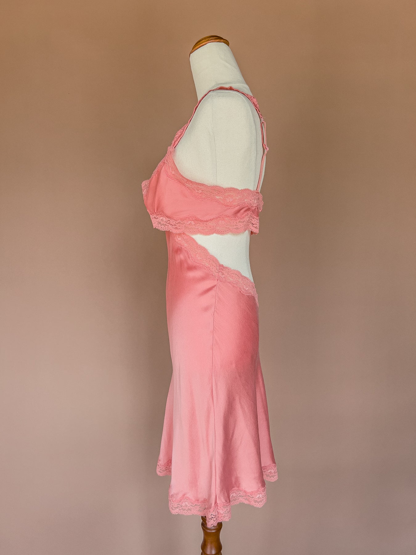 STELLA MCCARTNEY Pink Lace Trimmed Silk Cut Out Mini Slip Dress / Chemise M