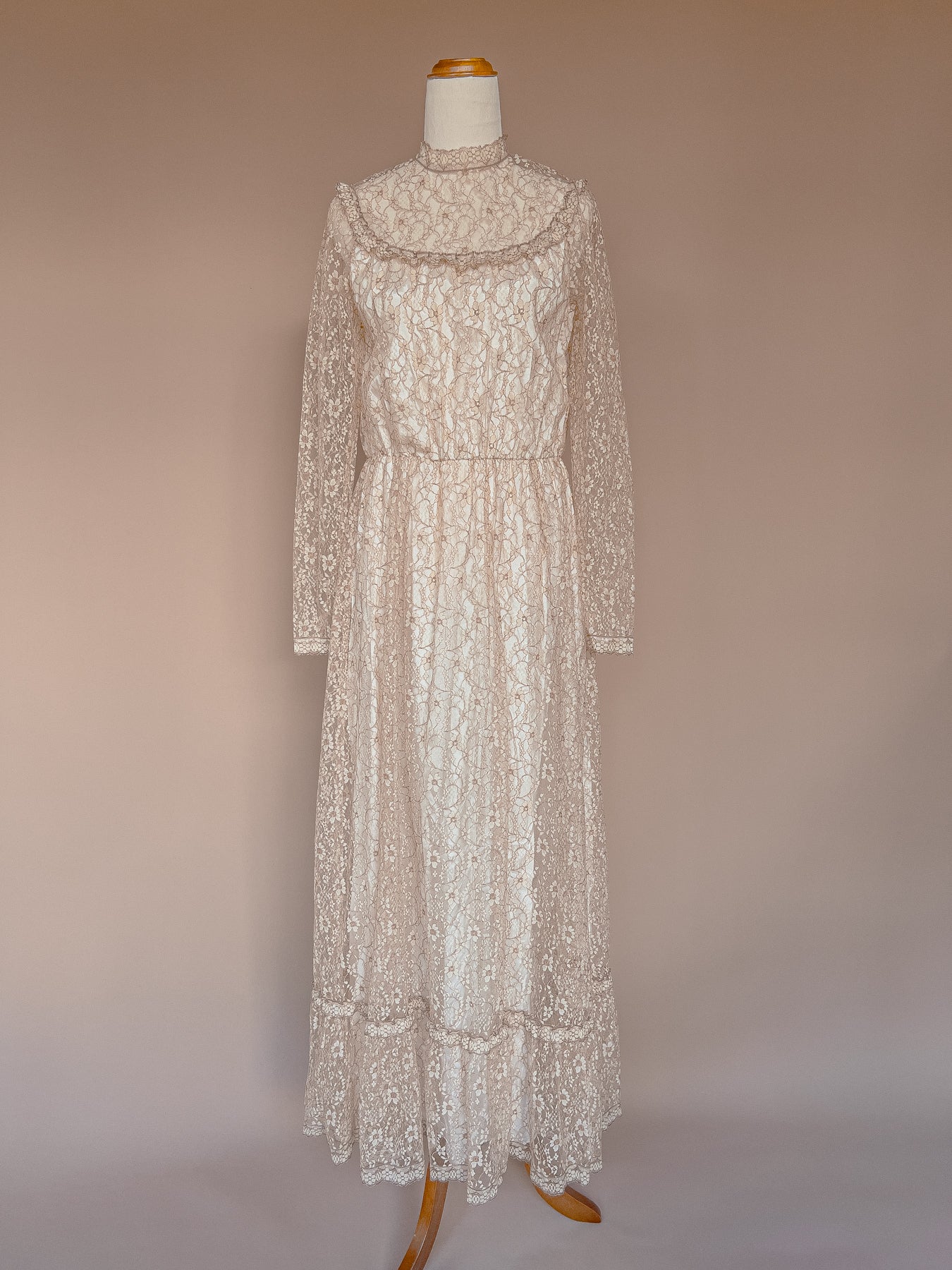 VINTAGE 1960's Lace High Neck Maxi Gown Dress S/M