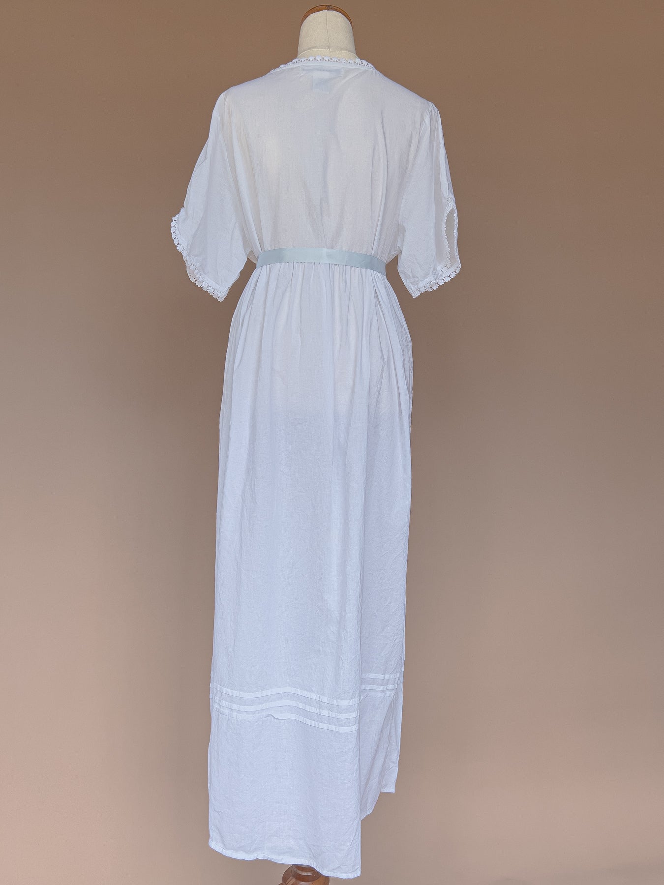 VINTAGE Cotton Embroidered Nightgown Maxi Dress M/L