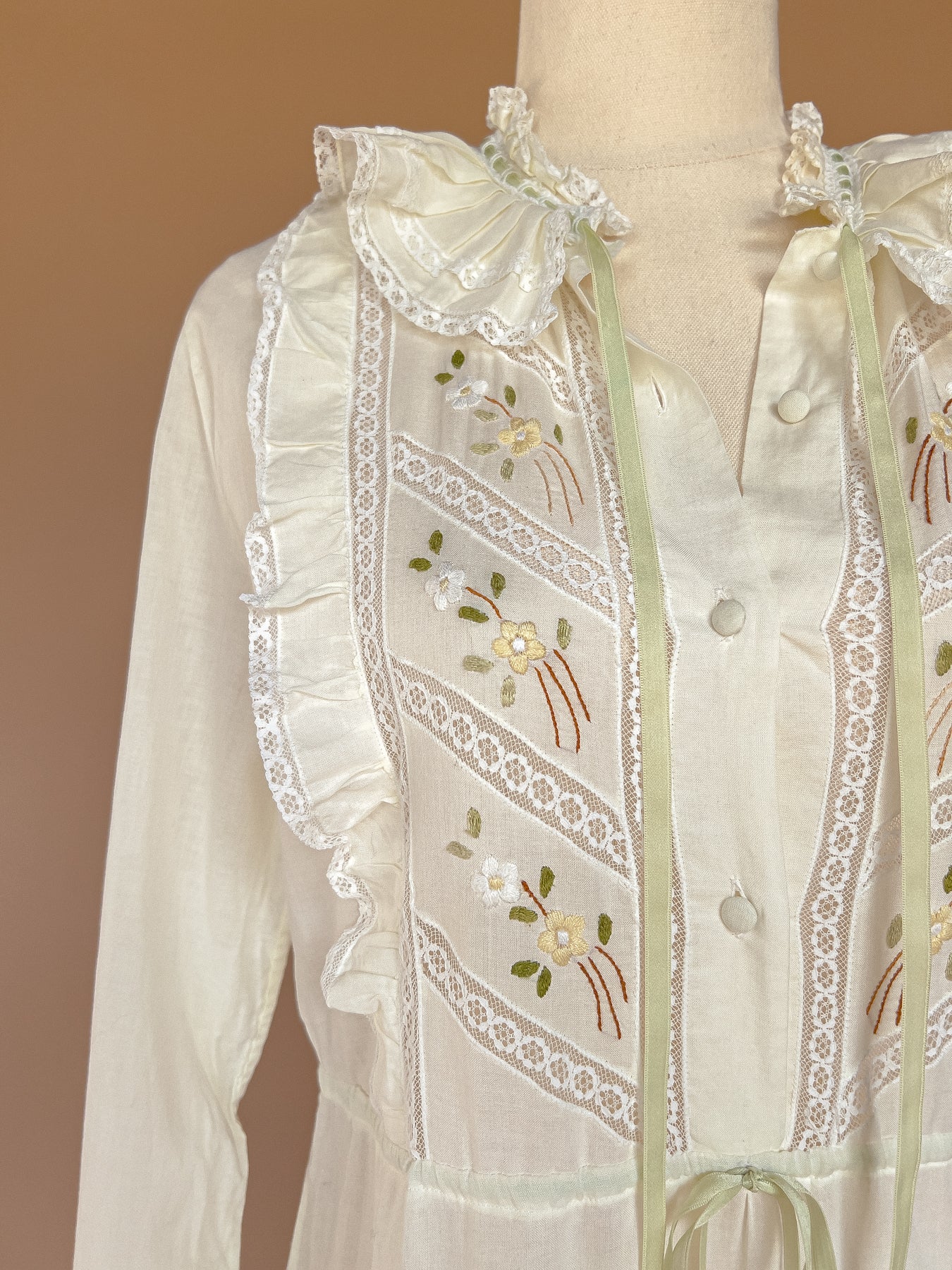 VINTAGE 1960's Pale Yellow Cotton Flower Embroidered Maxi Dress S/M