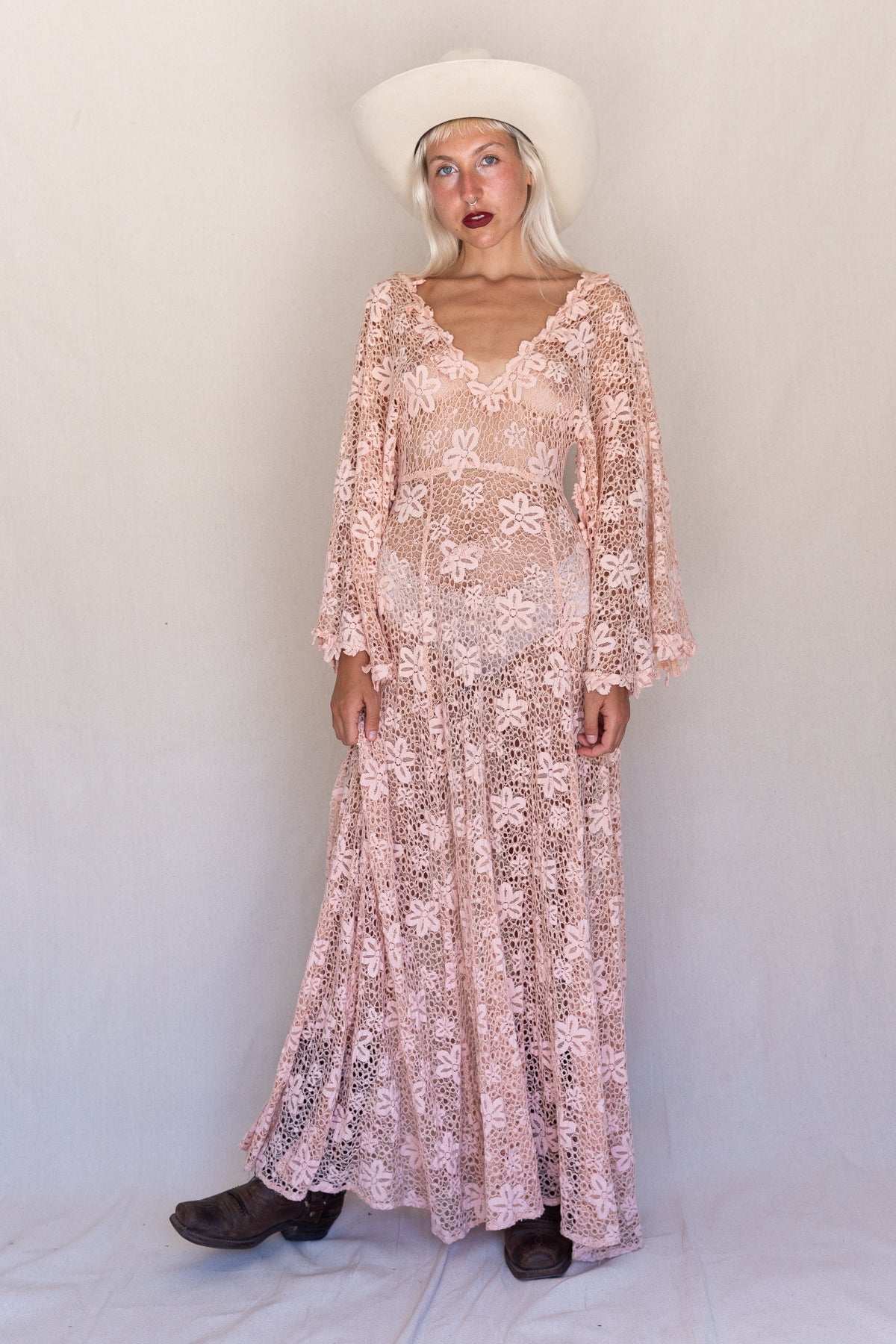 VINTAGE 1960's Low Back Angel Sleeve Pink Flower Lace Maxi Dress S