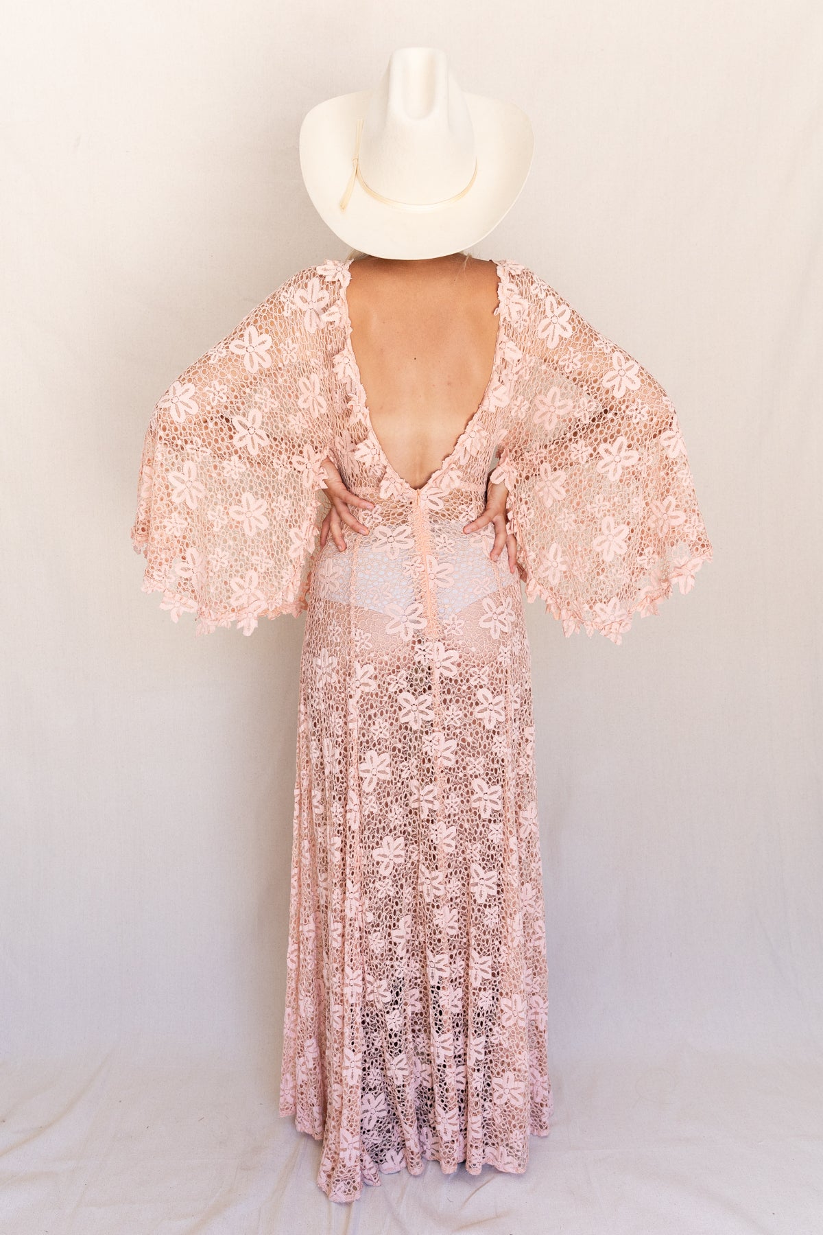 VINTAGE 1960's Low Back Angel Sleeve Pink Flower Lace Maxi Dress S