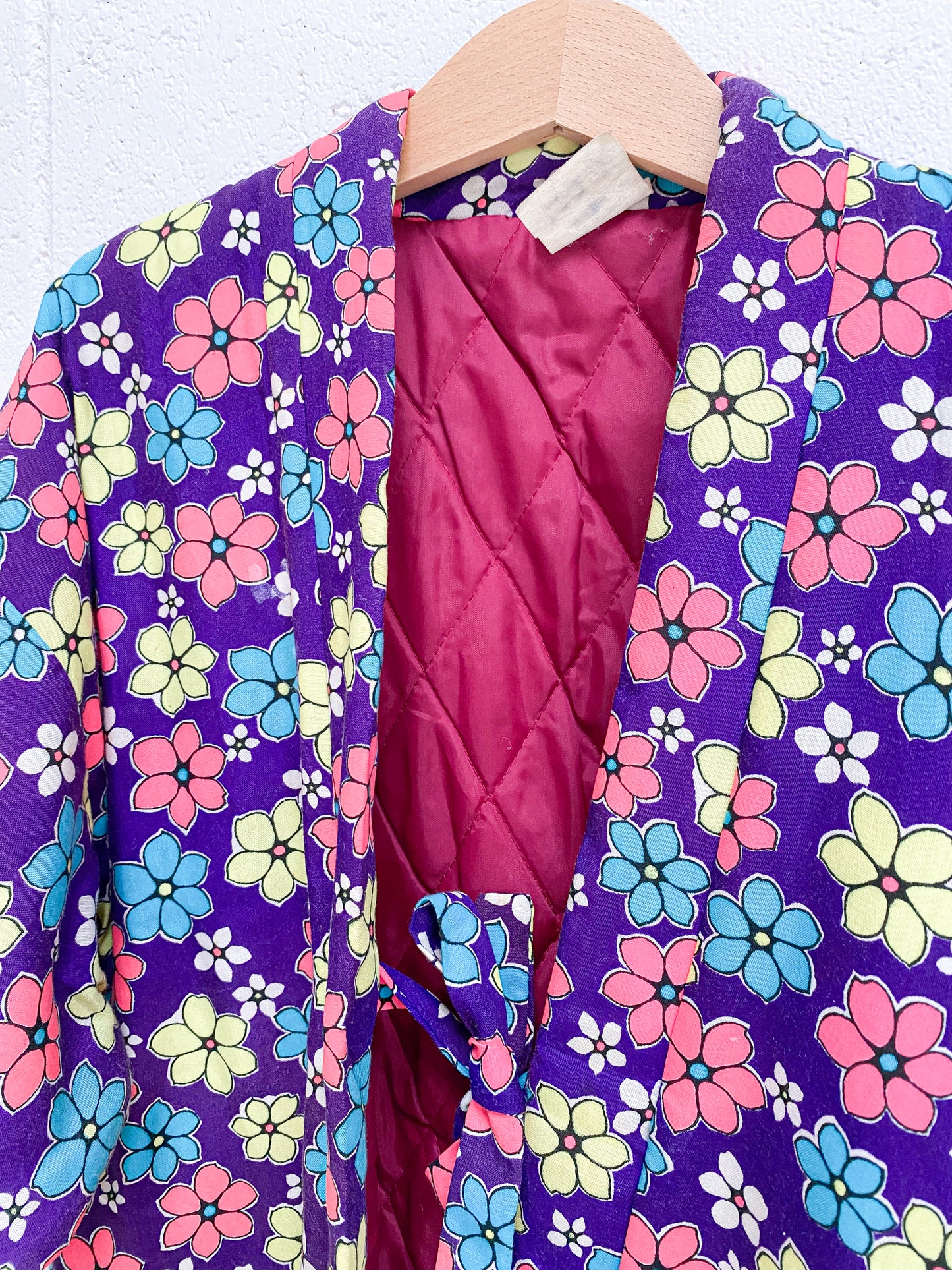 VINTAGE Floral Thick Quilted Kimono 8 And Older